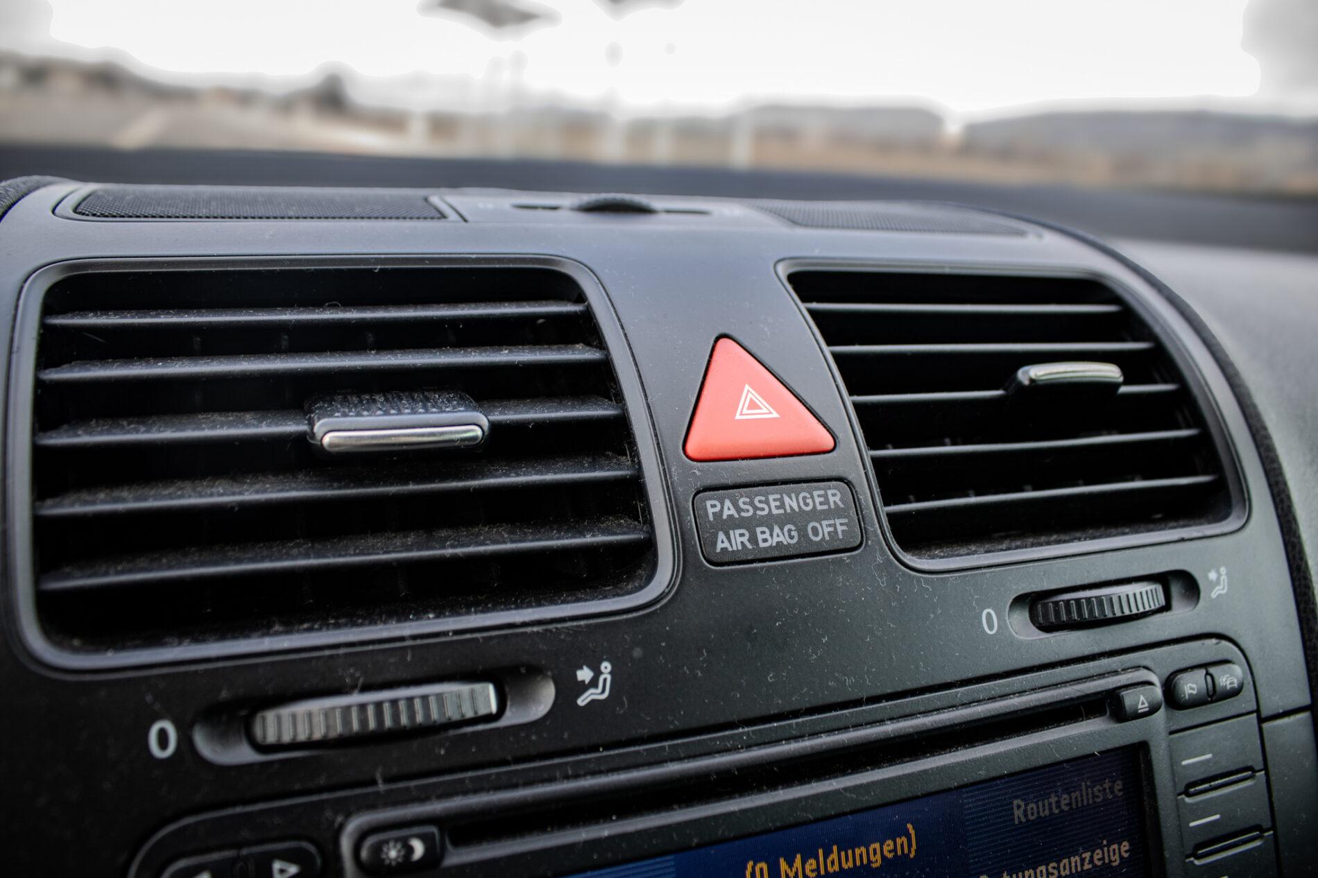 2005 Volkswagen Golf GTI, čierna hatchback, 231 763 km