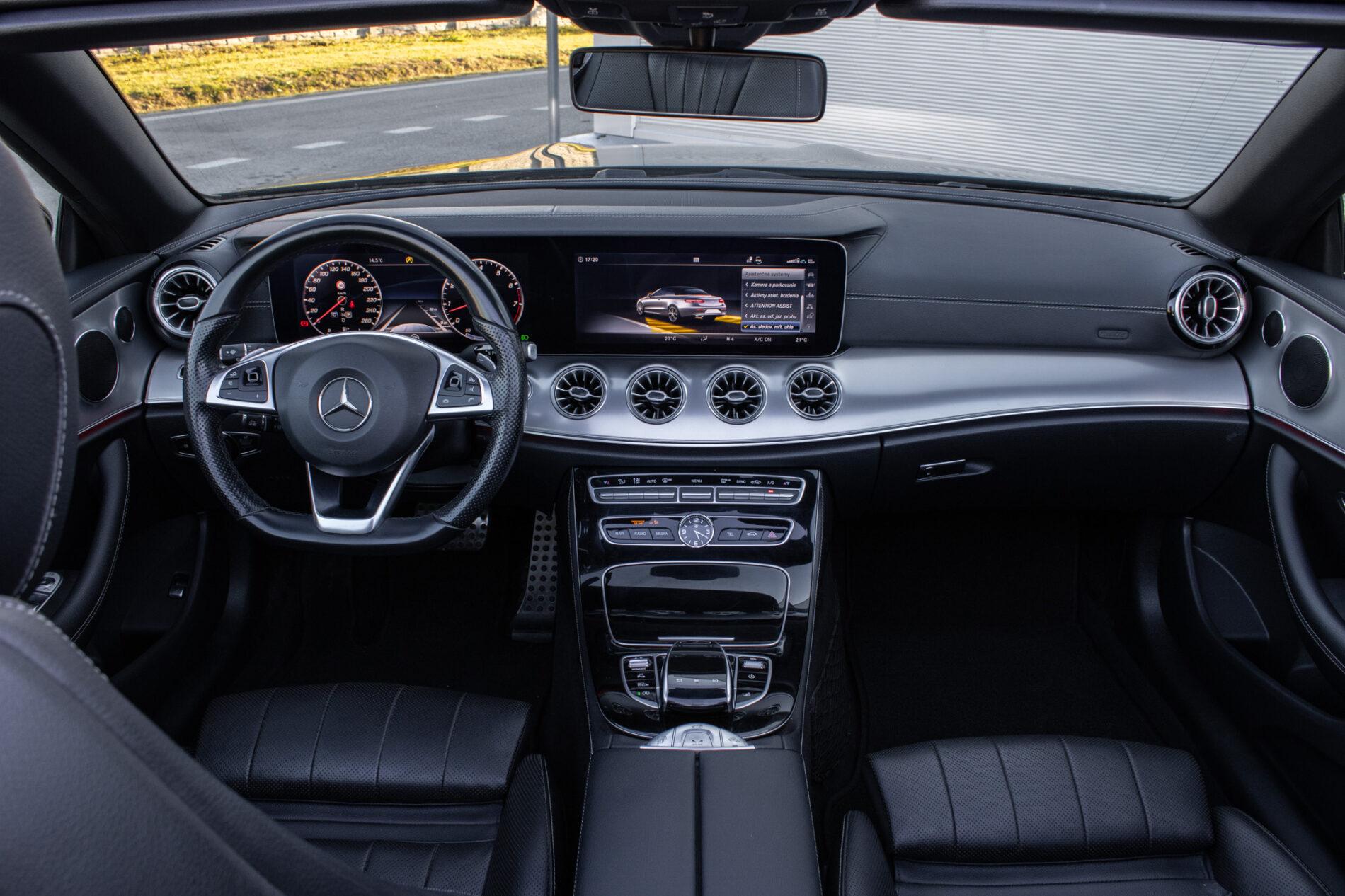 2018 Mercedes-Benz E 400, čierna kabriolet, 73 600 km