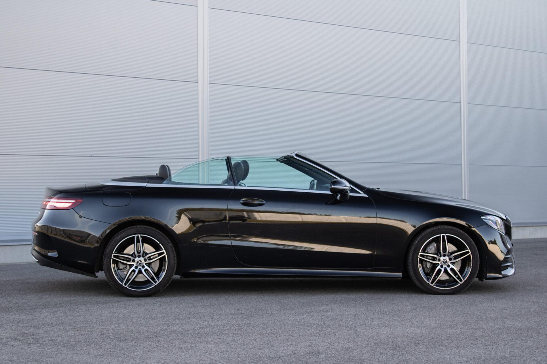 2018 Mercedes-Benz E 400, čierna kabriolet, 73 600 km