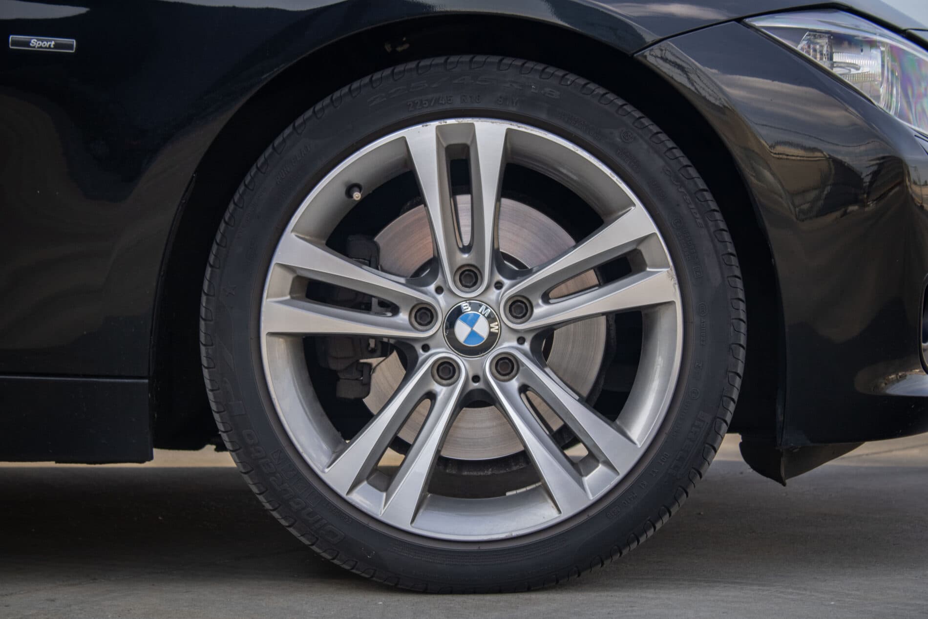 2012 BMW 328i, čierna sedan, 138 951 km