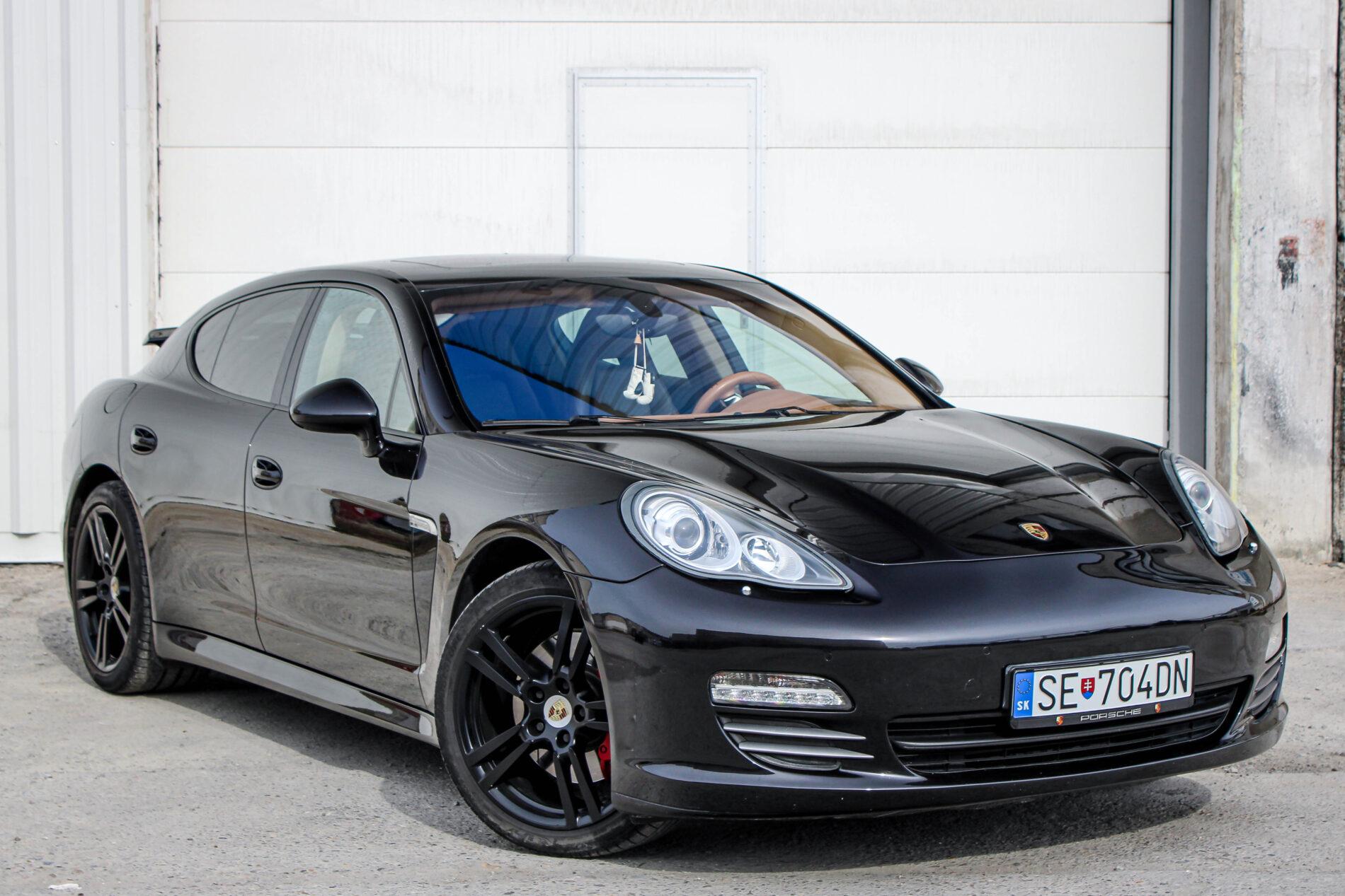 2010 Porsche Panamera S / 4S, čierna sedan, 264 126 km