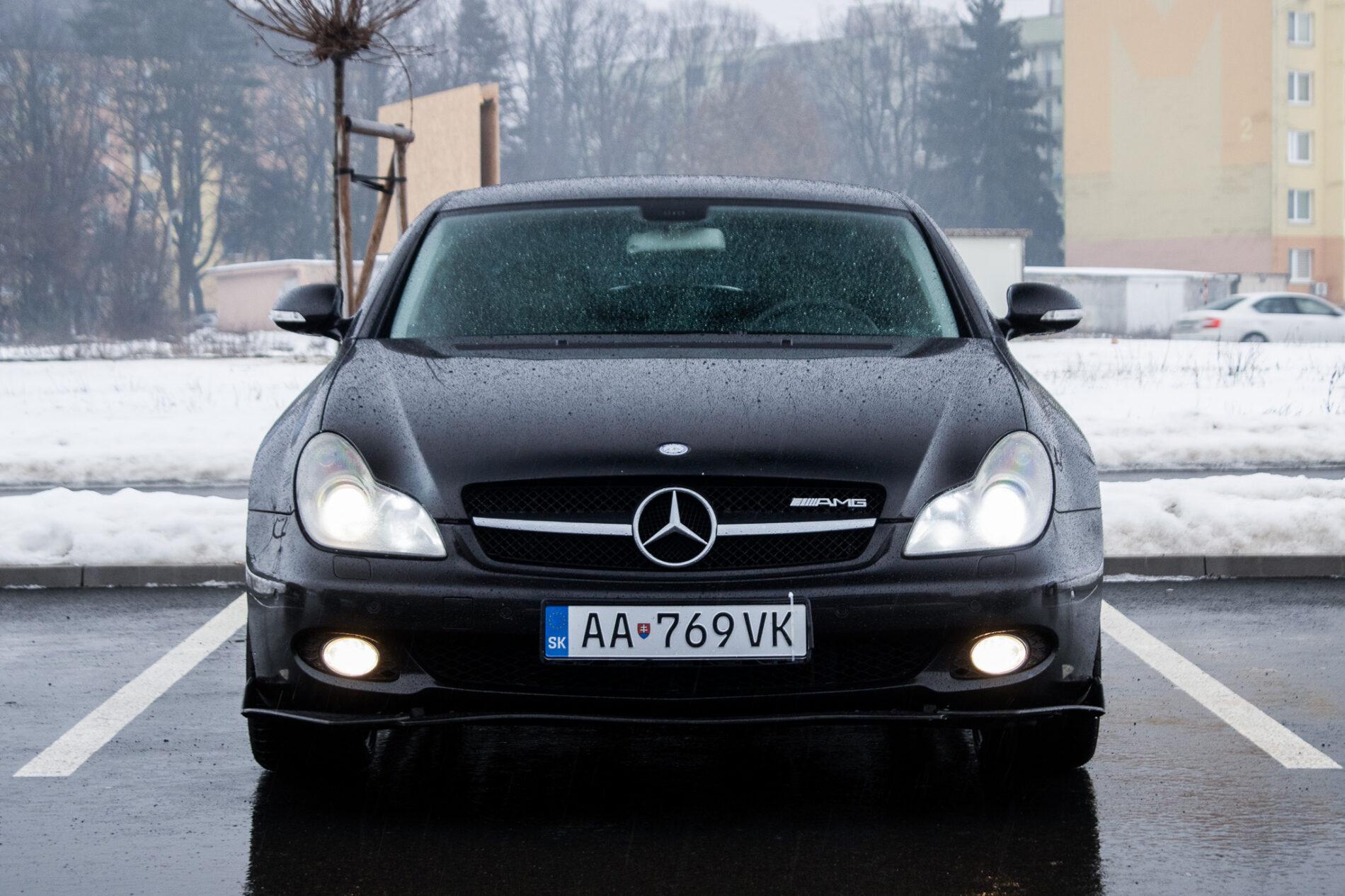 2005 Mercedes-Benz CLS 350, čierna sedan, 190 126 km