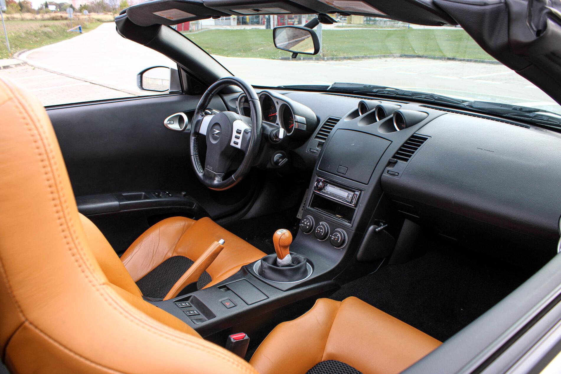 2005 Nissan 350Z, strieborná kabriolet, 36 427 km