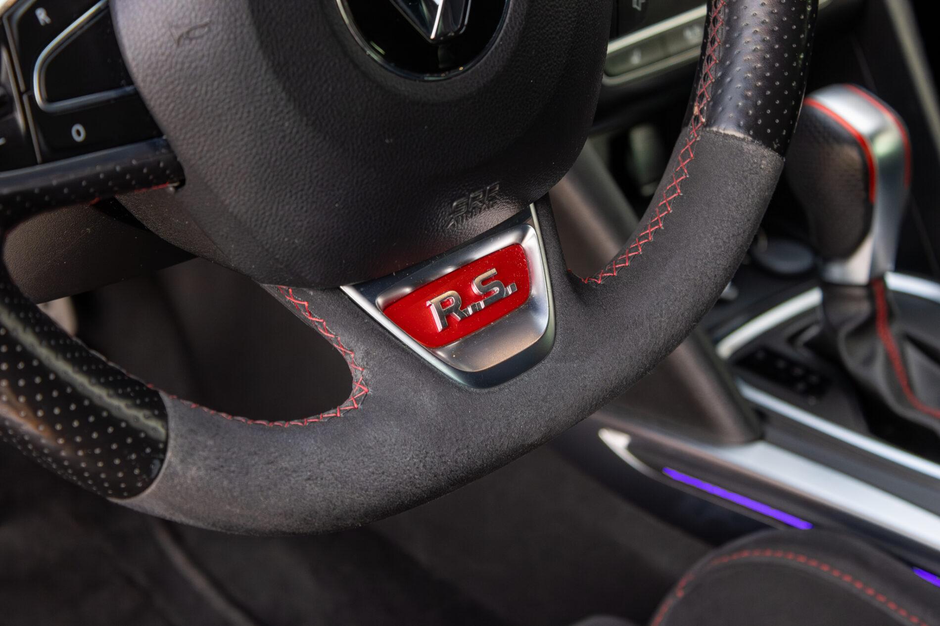 2018 Renault Mégane RS, oranžová hatchback, 146 153 km