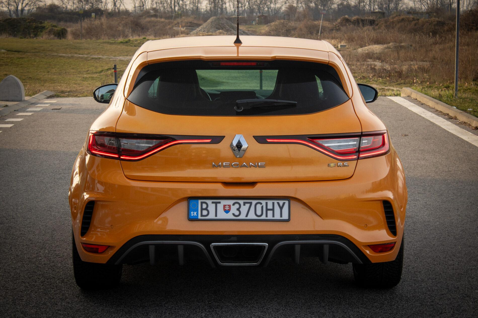 2018 Renault Mégane RS, oranžová hatchback, 146 153 km