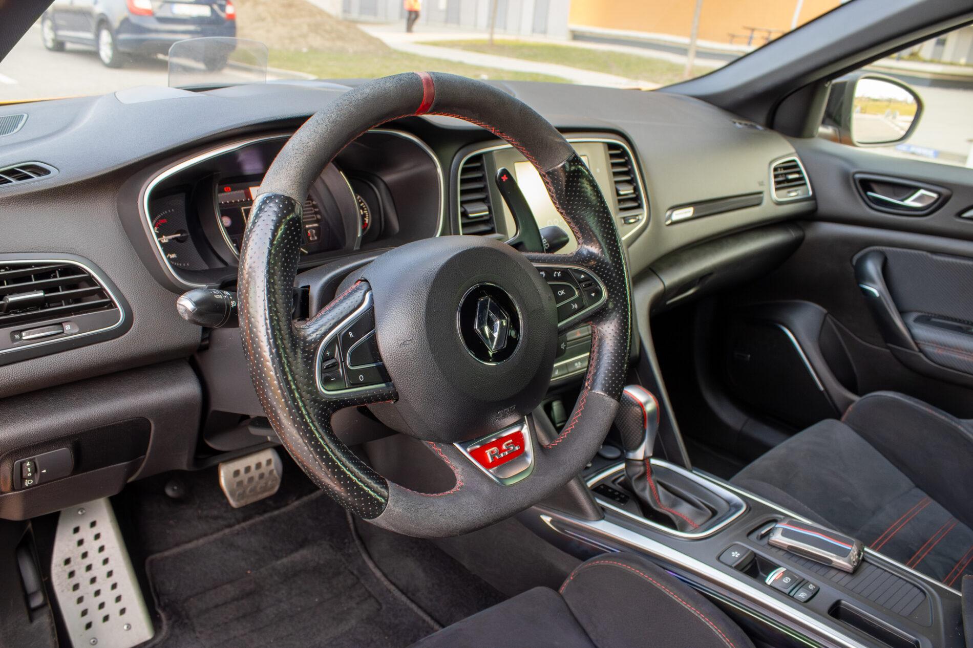 2018 Renault Mégane RS, oranžová hatchback, 146 153 km