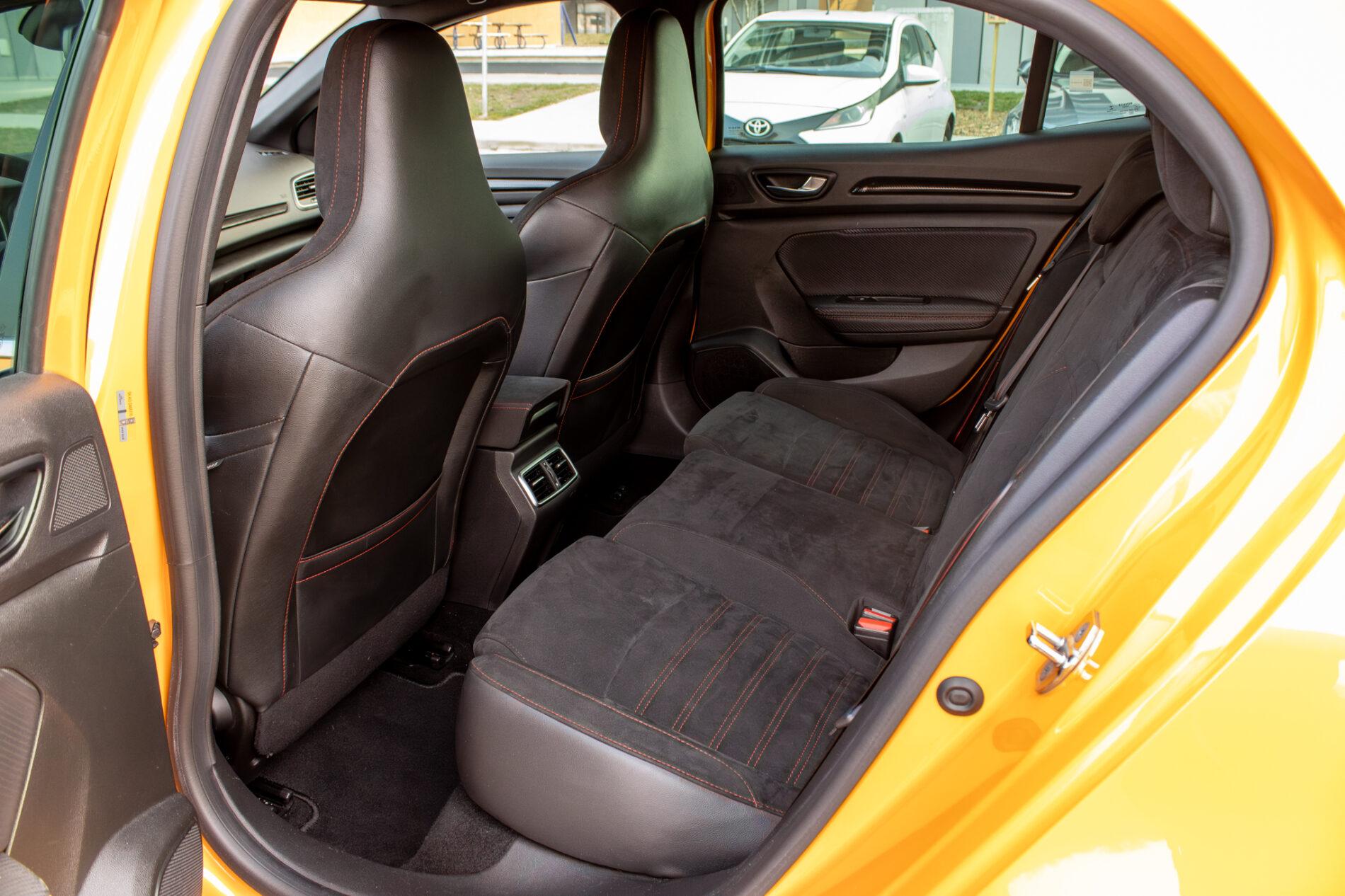2018 Renault Mégane RS, oranžová hatchback, 146 153 km
