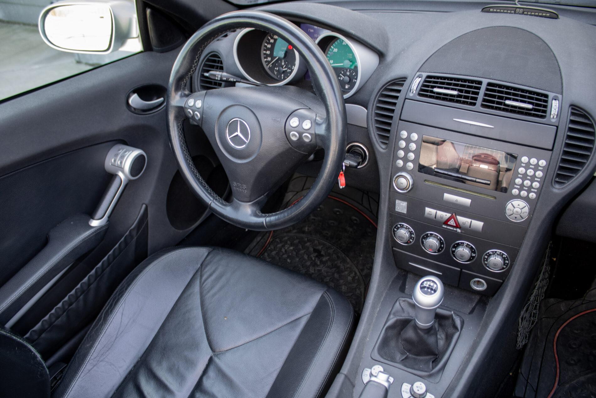 2006 Mercedes-Benz SLK 200 Komp., strieborná kabriolet, 87 500 km