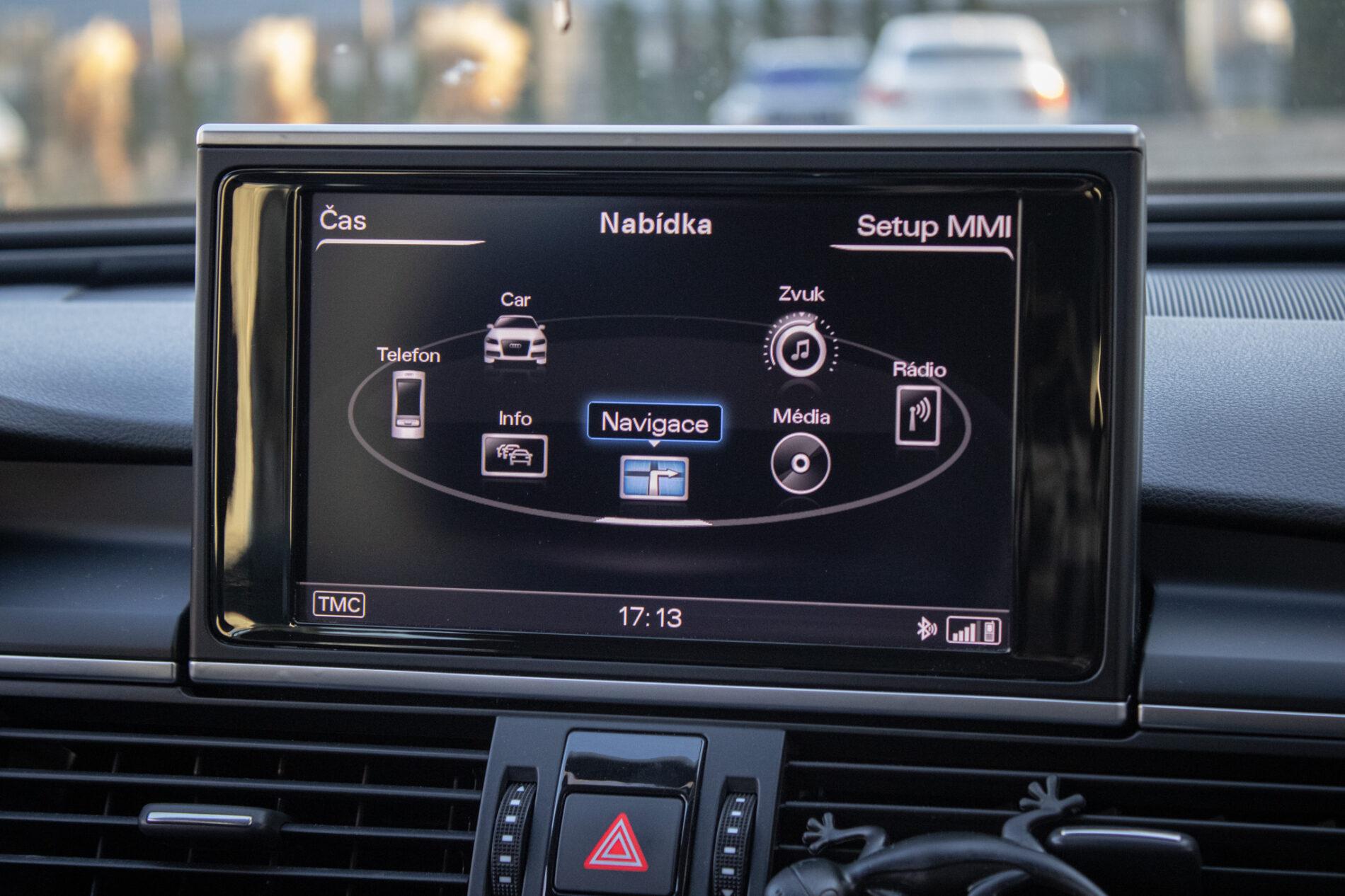 2013 AUDI A6, hnedá kombi, 284 418 km