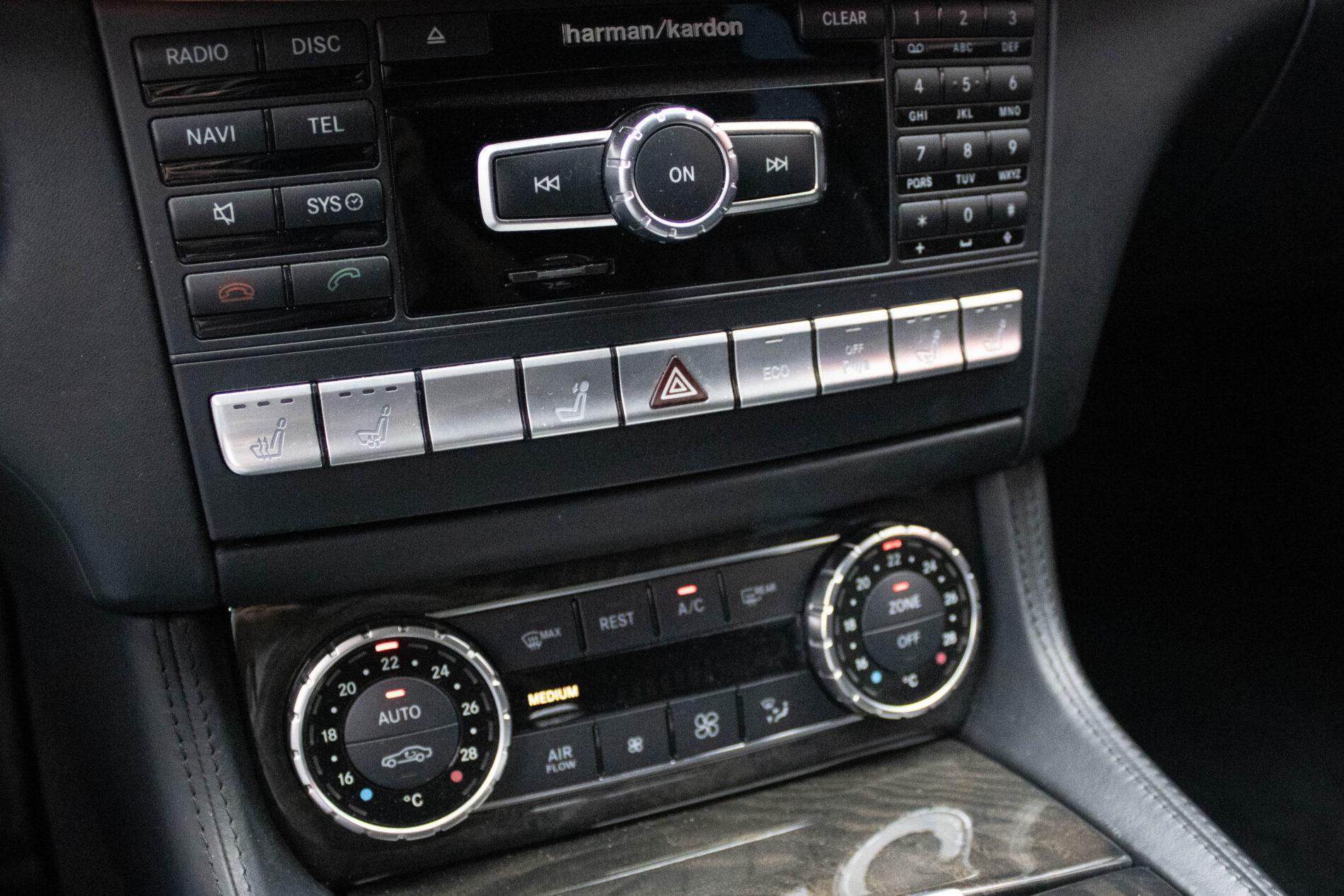 2013 Mercedes-Benz CLS 350 CDI, sivá kombi, 256 400 km