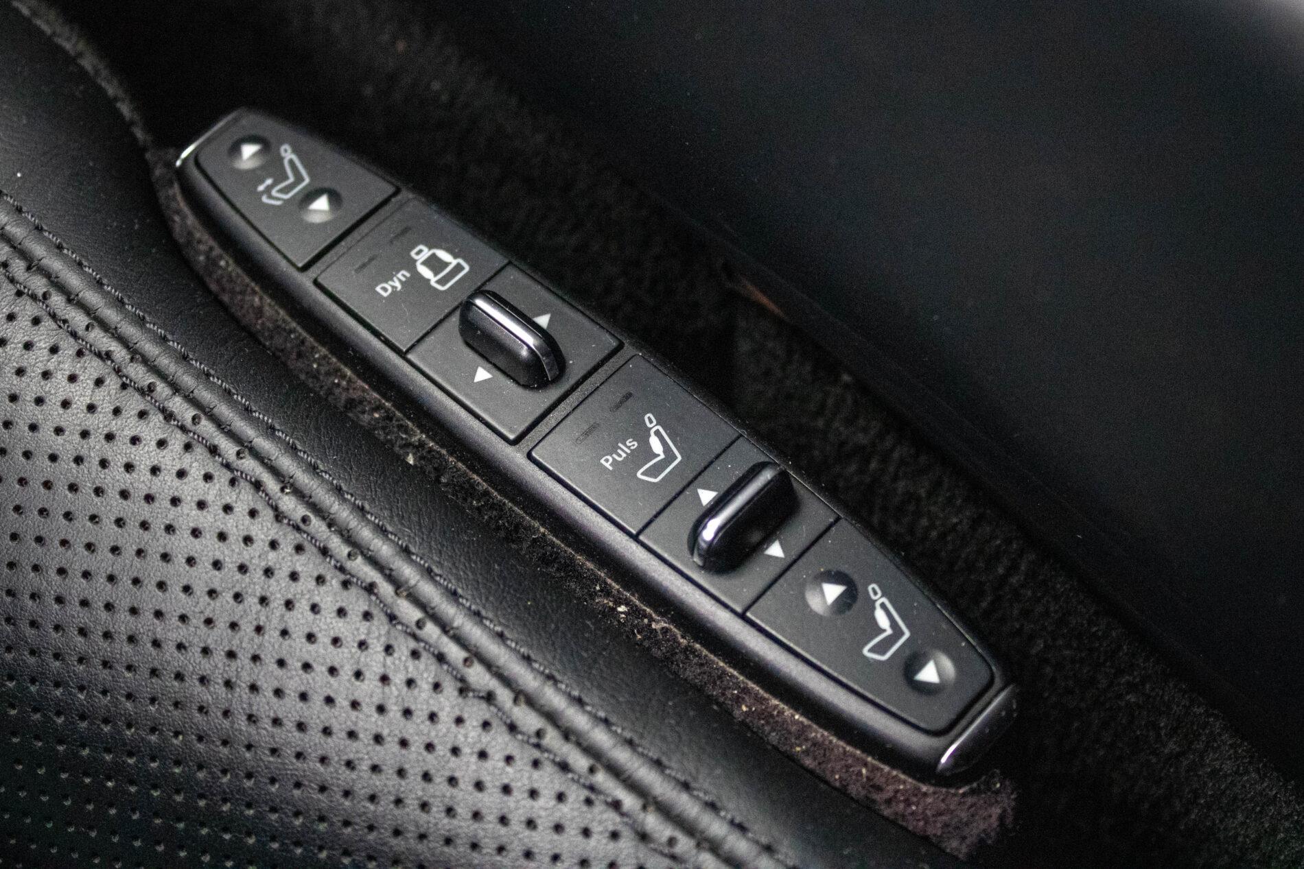 2013 Mercedes-Benz CLS 350 CDI, sivá kombi, 256 400 km