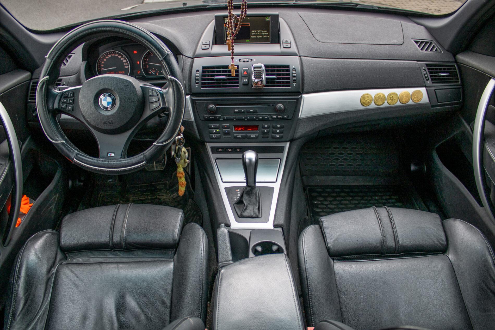 2008 BMW X3 35d, čierna suv, 273 392 km