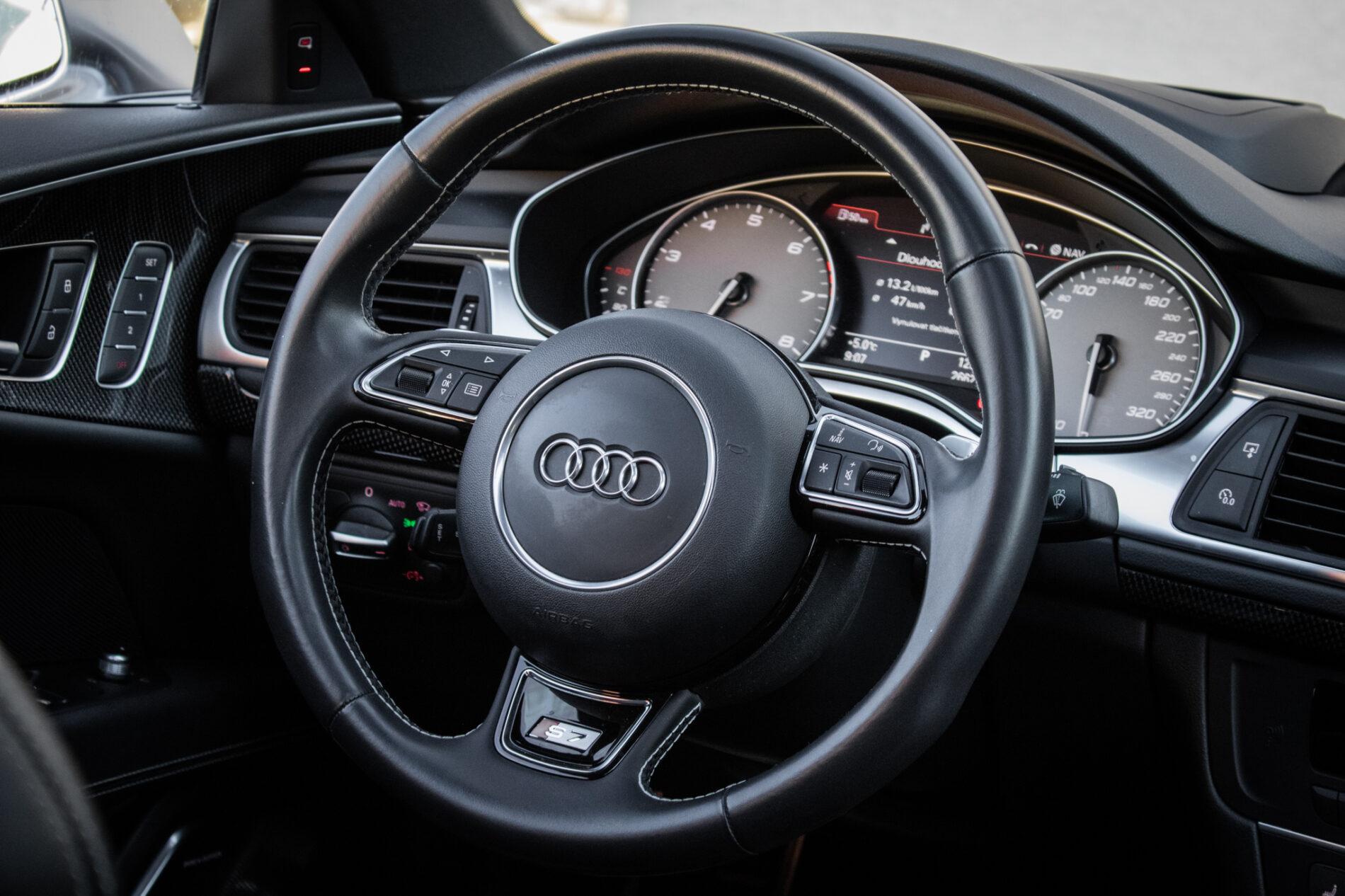 2013 AUDI S7, biela, 266 276 km