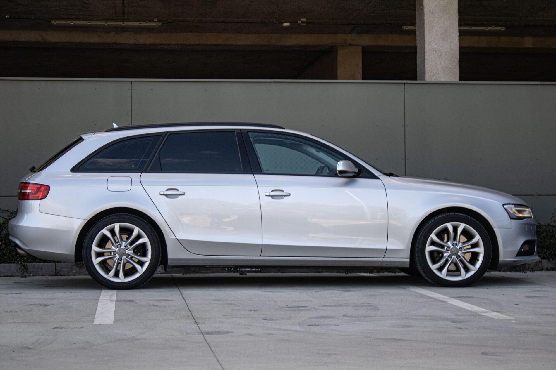 2012 AUDI A4, strieborná kombi, 191 100 km