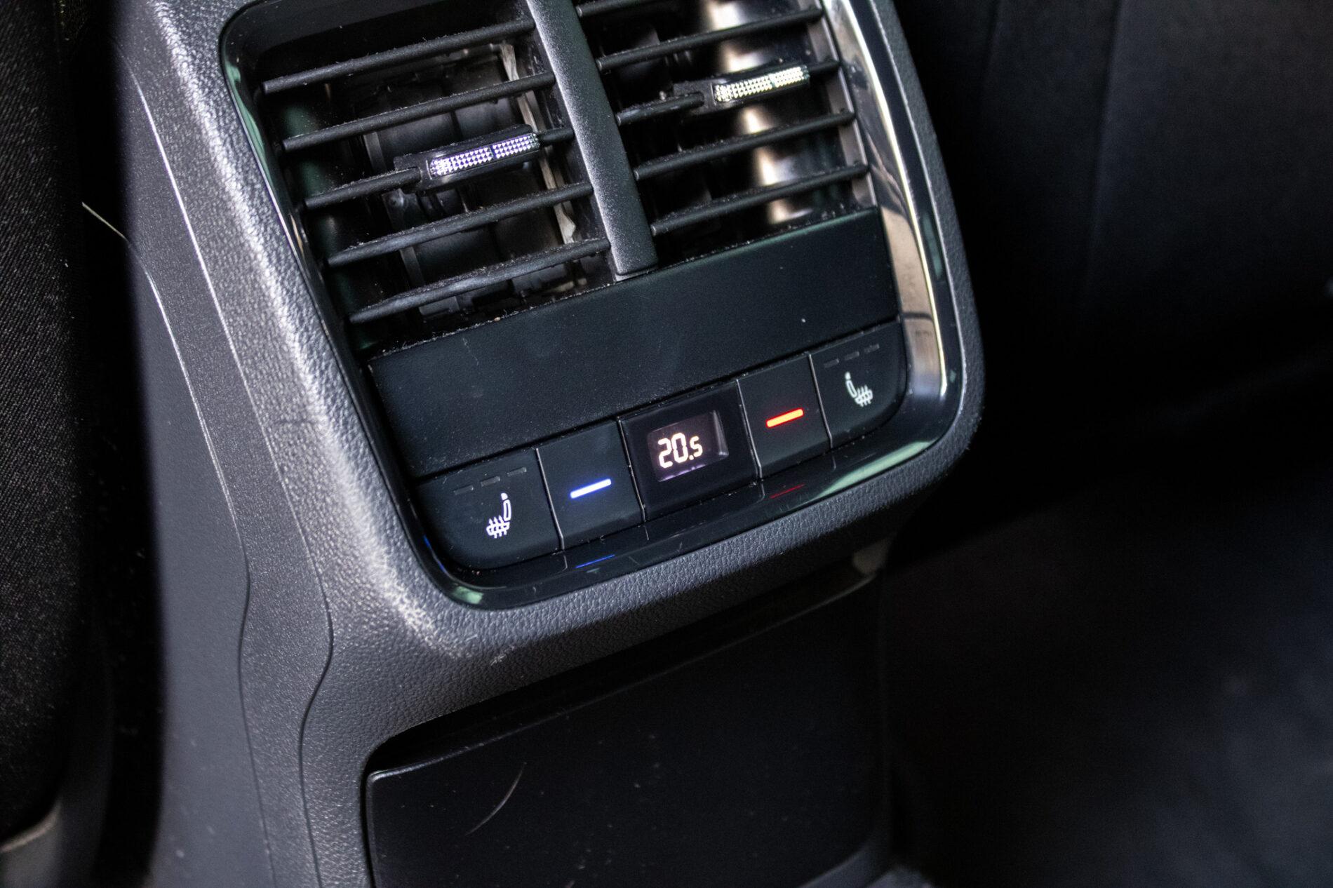 2021 Skoda Octavia RS, sivá, 105 455 km