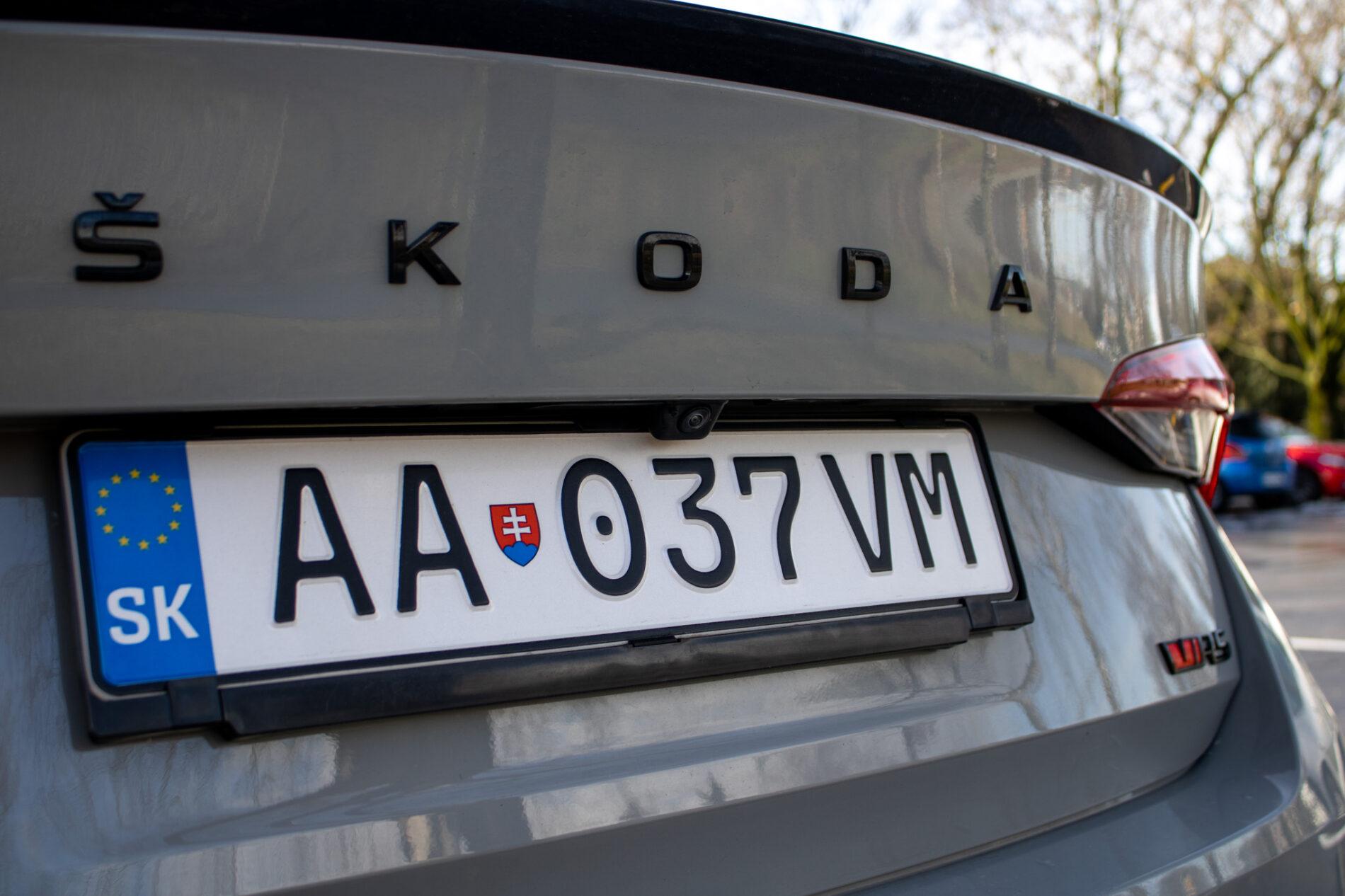 2021 Skoda Octavia RS, sivá, 105 455 km