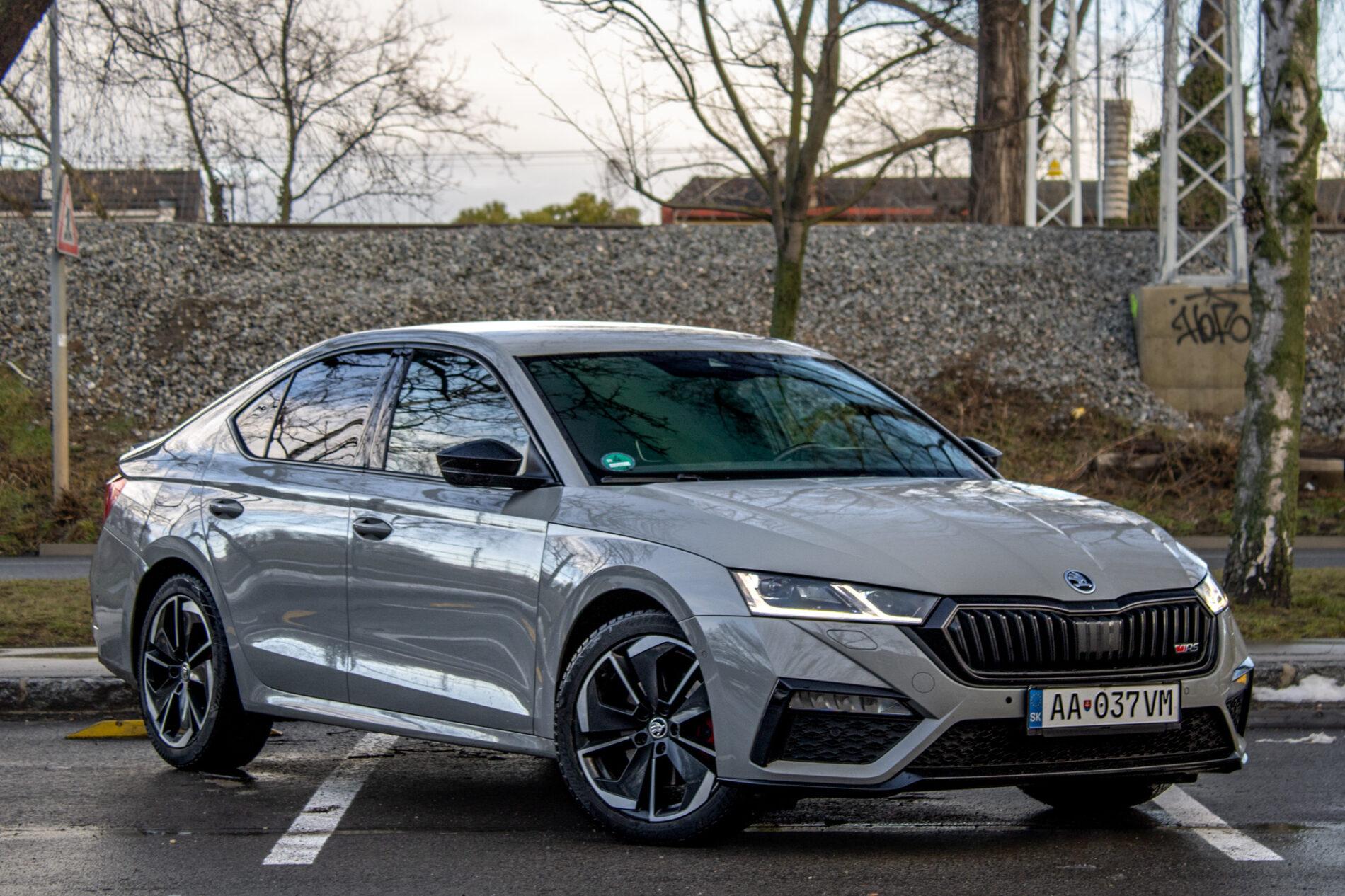 2021 Skoda Octavia RS, sivá, 105 455 km