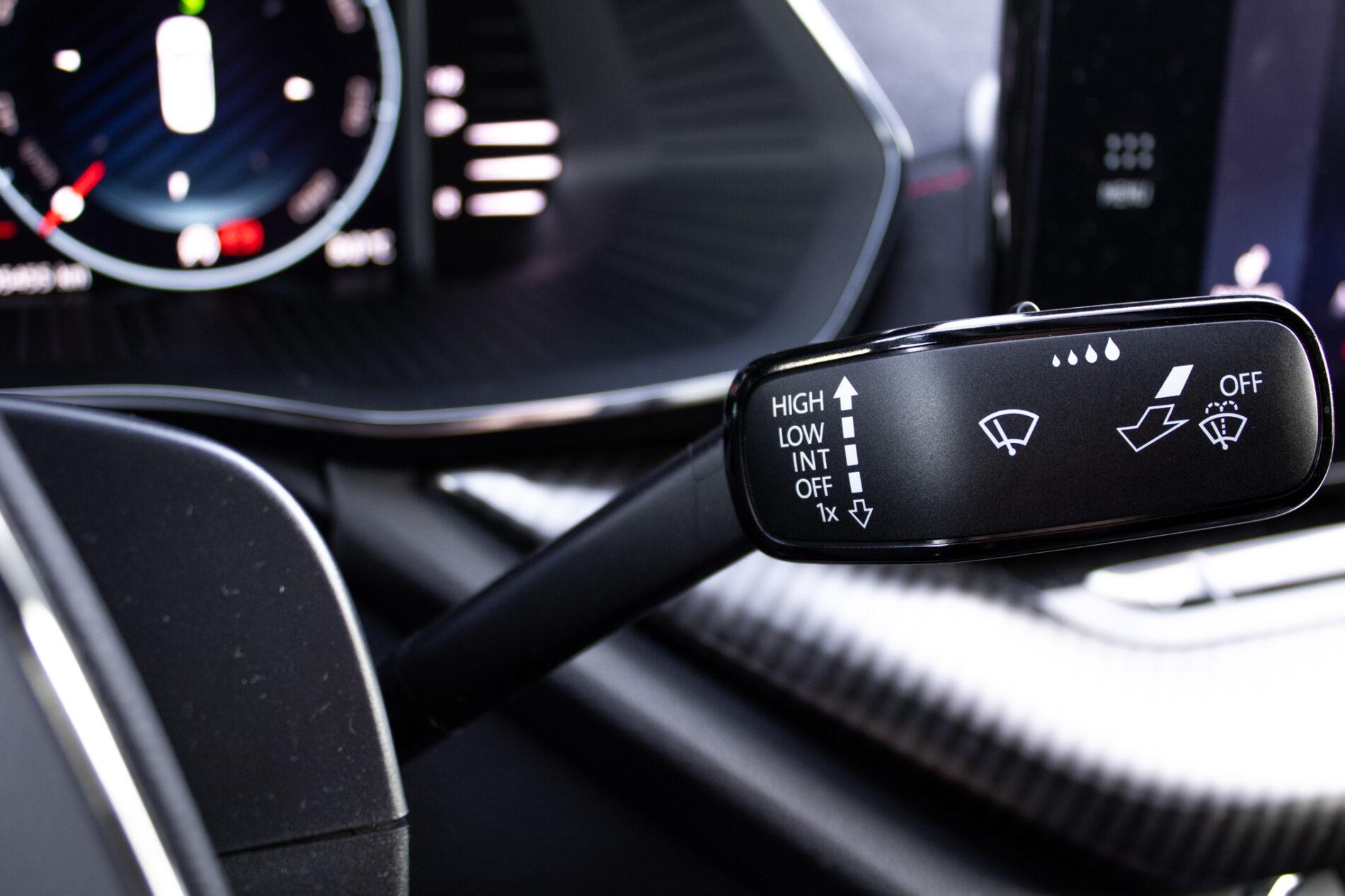 2021 Skoda Octavia RS, sivá, 105 455 km