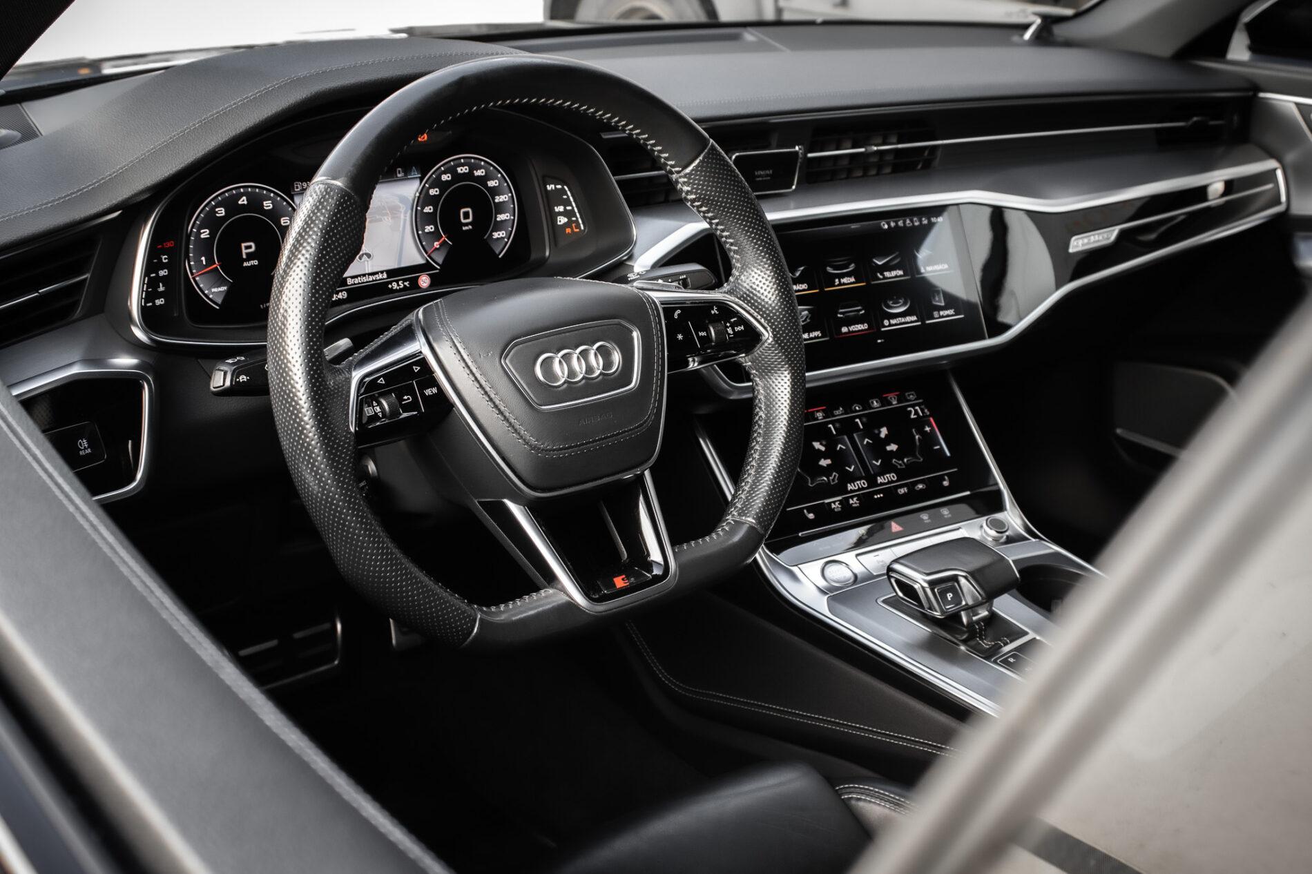 2018 AUDI A6, čierna sedan, 239 850 km
