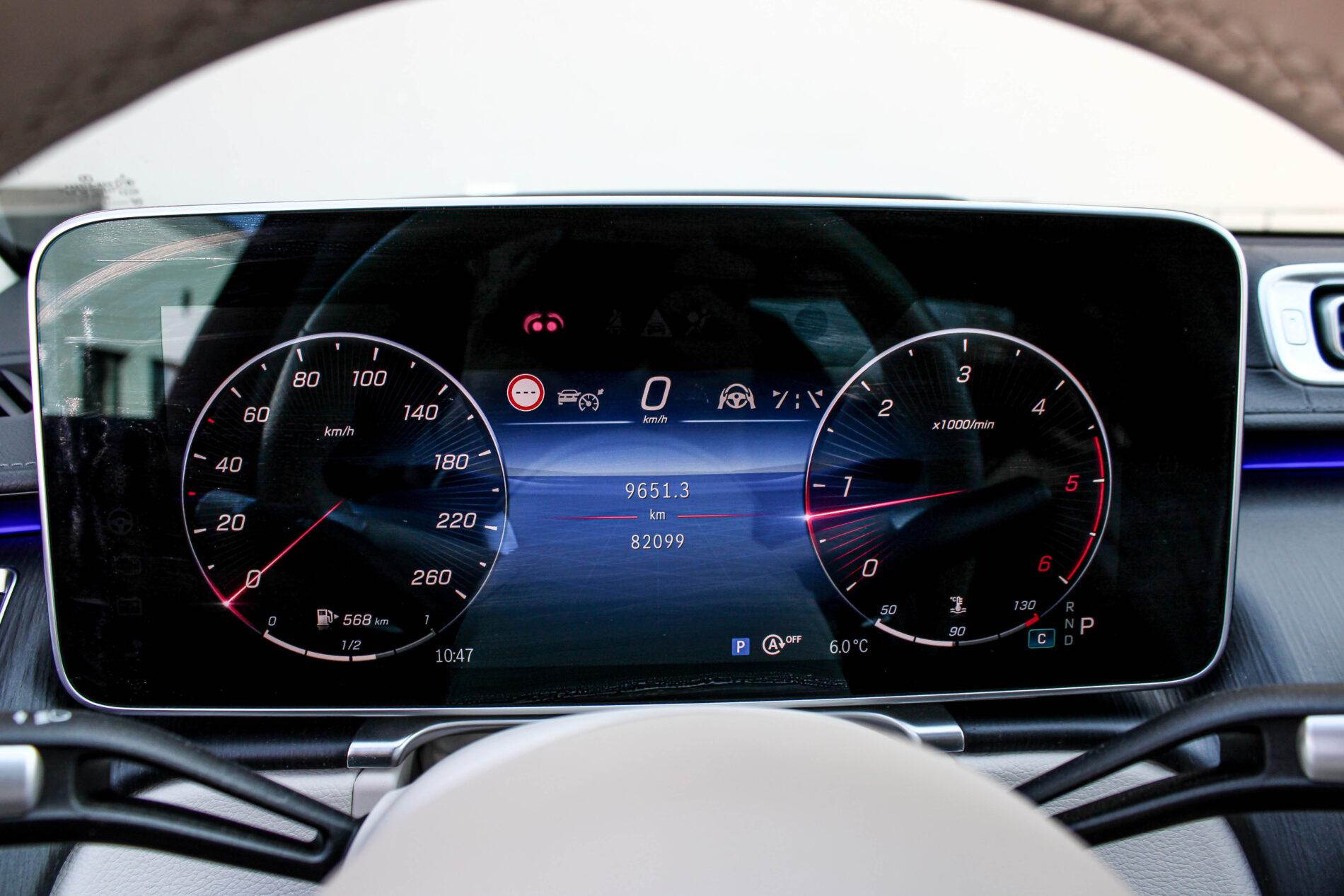 2021 Mercedes-Benz S 400d, čierna sedan, 82 099 km