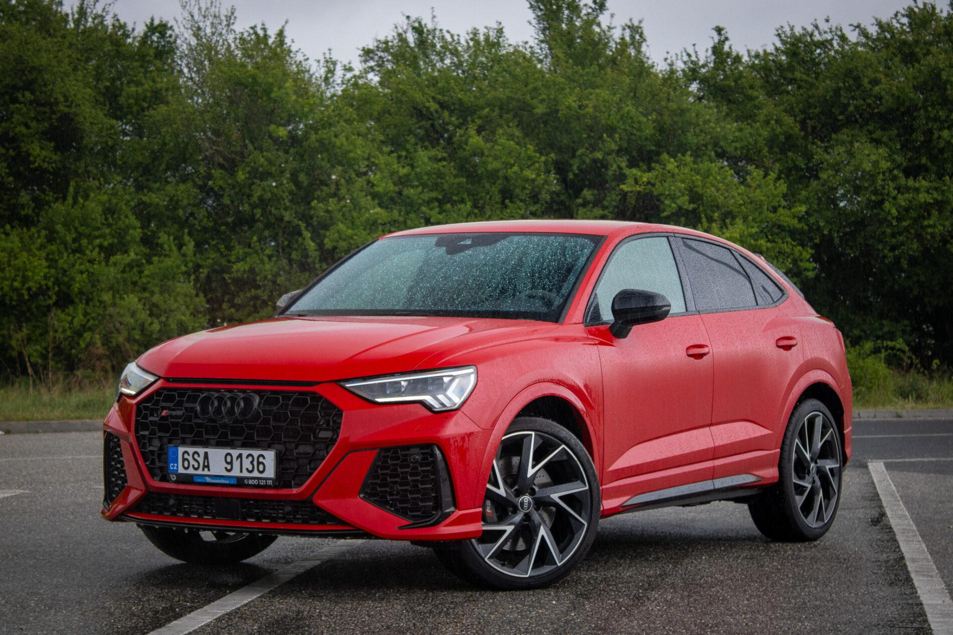 2022 AUDI RSQ3, červená suv, 26 664 km