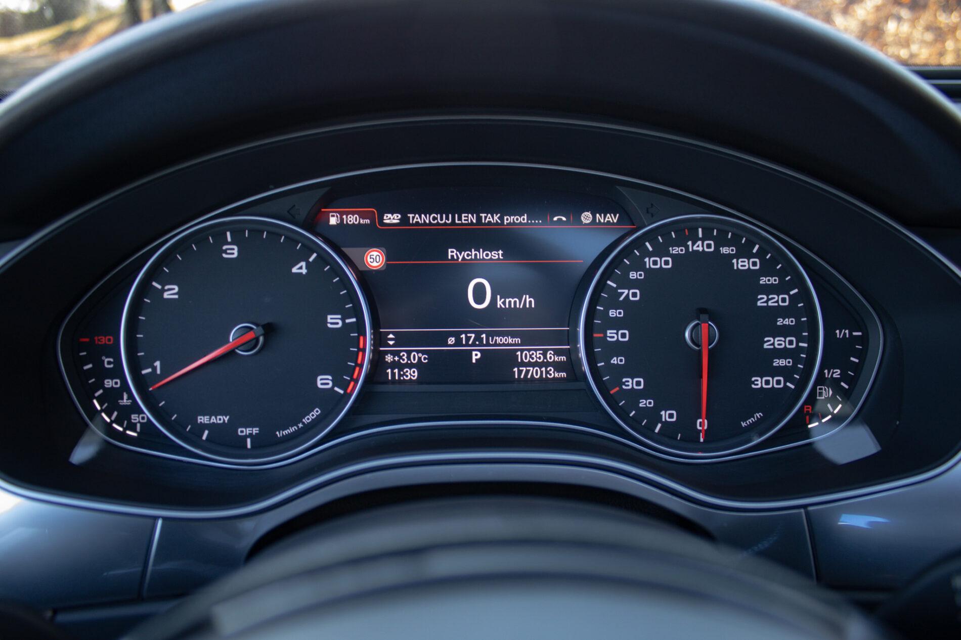 2016 AUDI A6, modrá kombi, 177 013 km