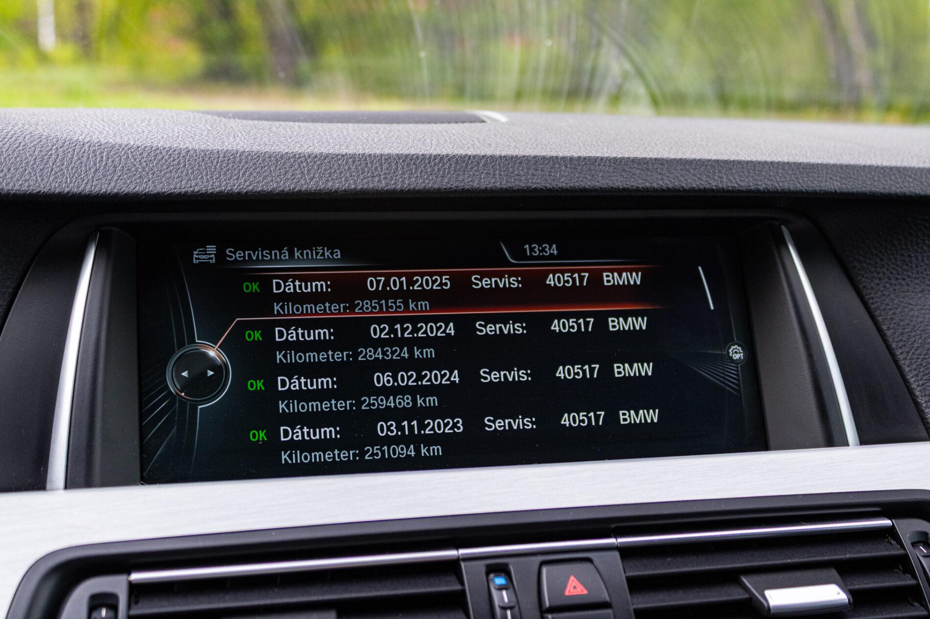 2013 BMW 530d, biela sedan, 300 588 km