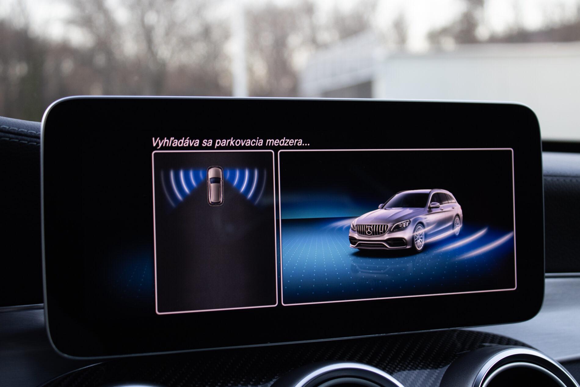 2019 Mercedes-Benz C 63 AMG, modrá kombi, 96 334 km