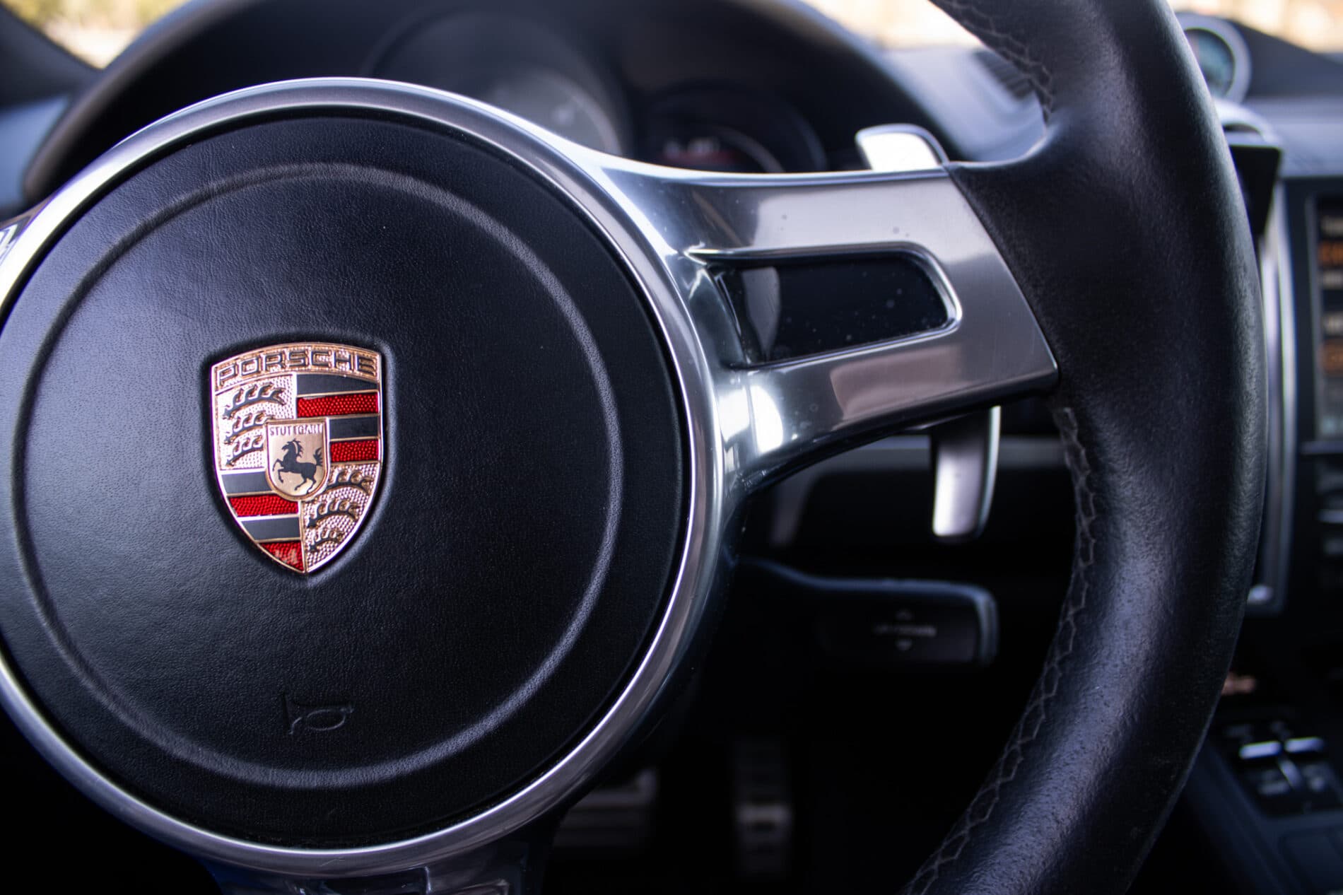 2013 Porsche Cayenne Diesel, sivá suv, 322 202 km