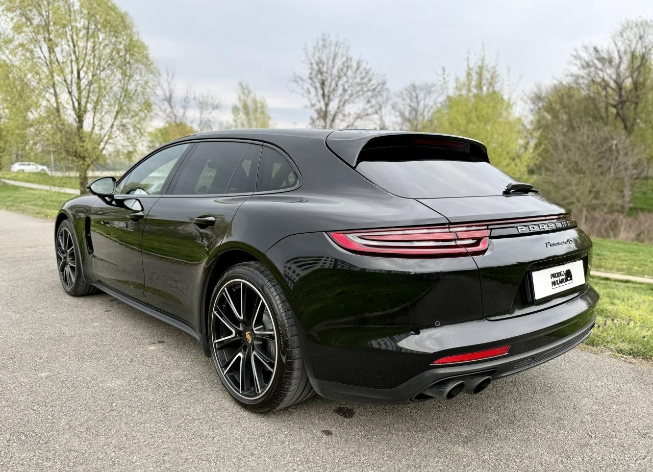 2018 Porsche Panamera 4S Sport Turismo, čierna kombi, 106 000 km