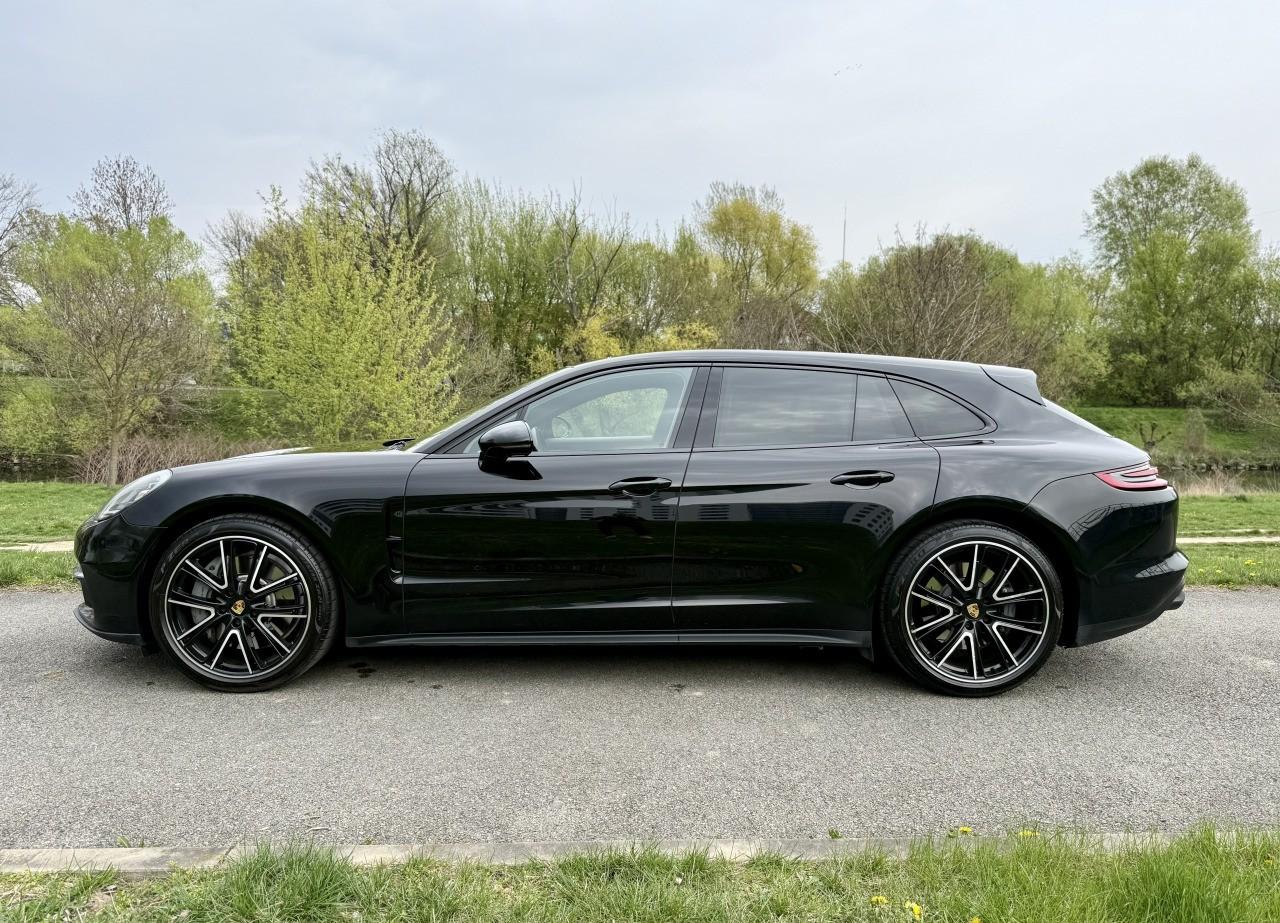 2018 Porsche Panamera 4S Sport Turismo, čierna kombi, 106 000 km