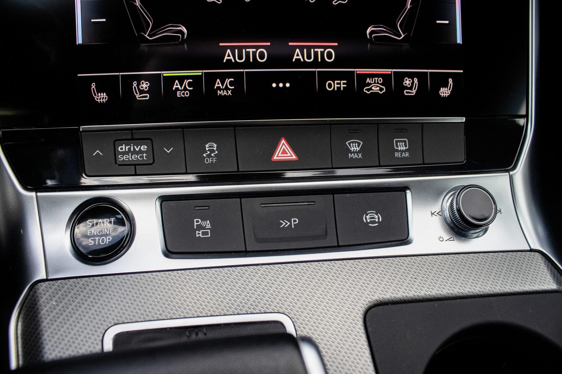 2023 AUDI A6, sivá sedan, 49 750 km