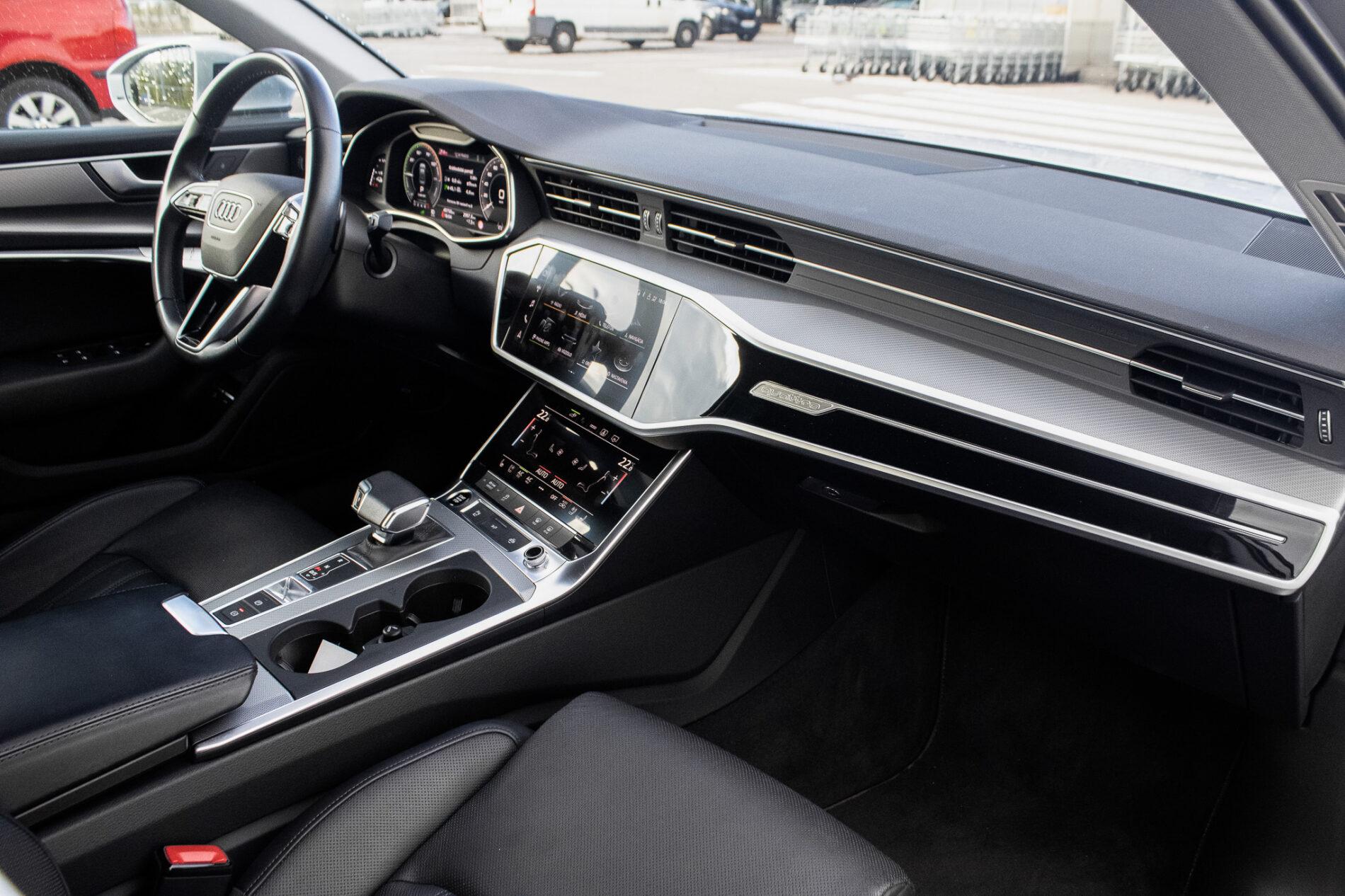 2023 AUDI A6, sivá sedan, 49 750 km