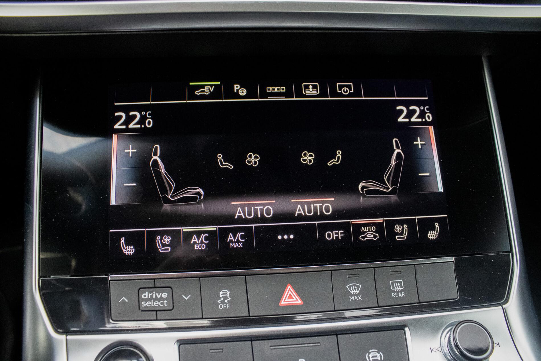 2023 AUDI A6, sivá sedan, 49 750 km