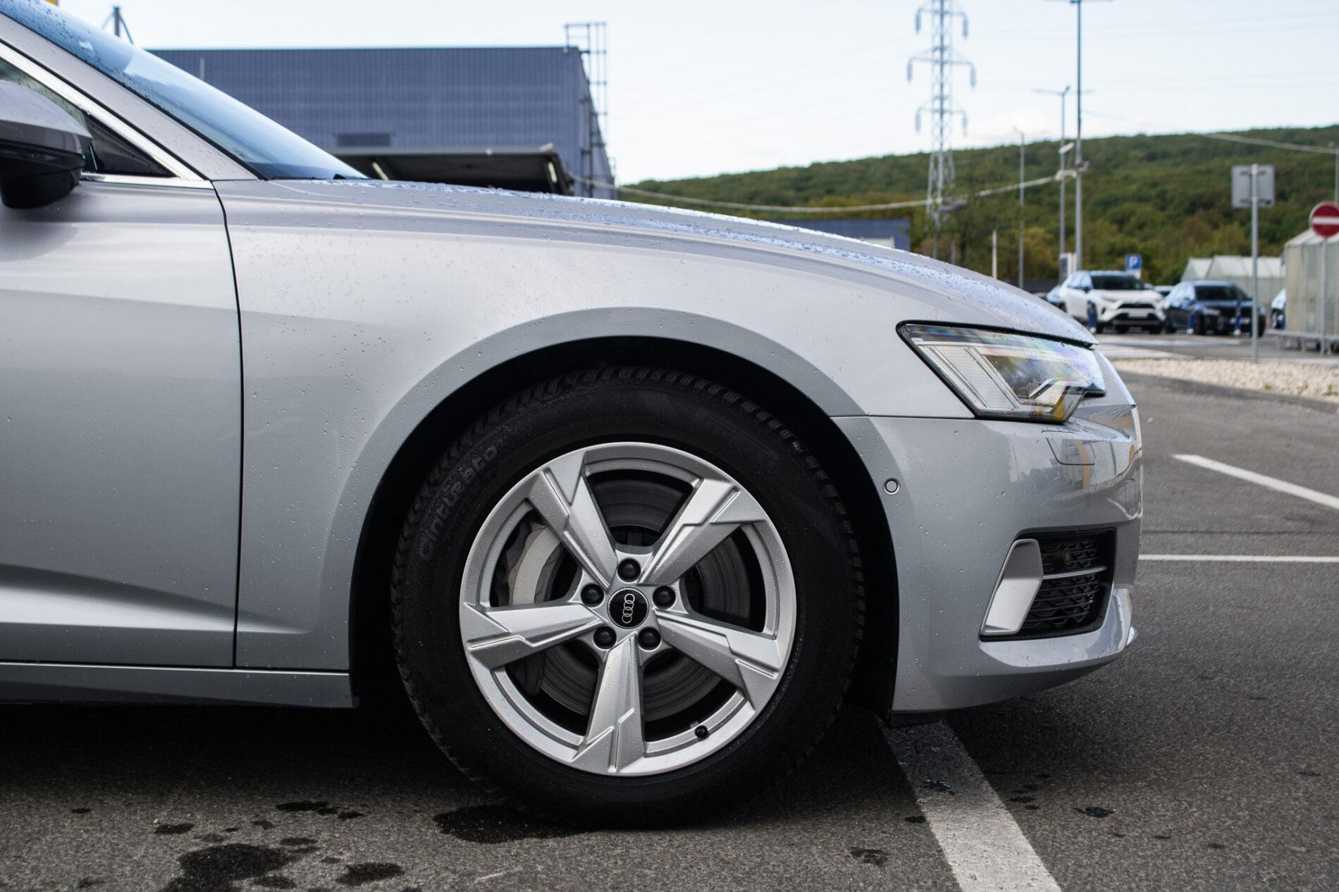 2023 AUDI A6, sivá sedan, 49 750 km