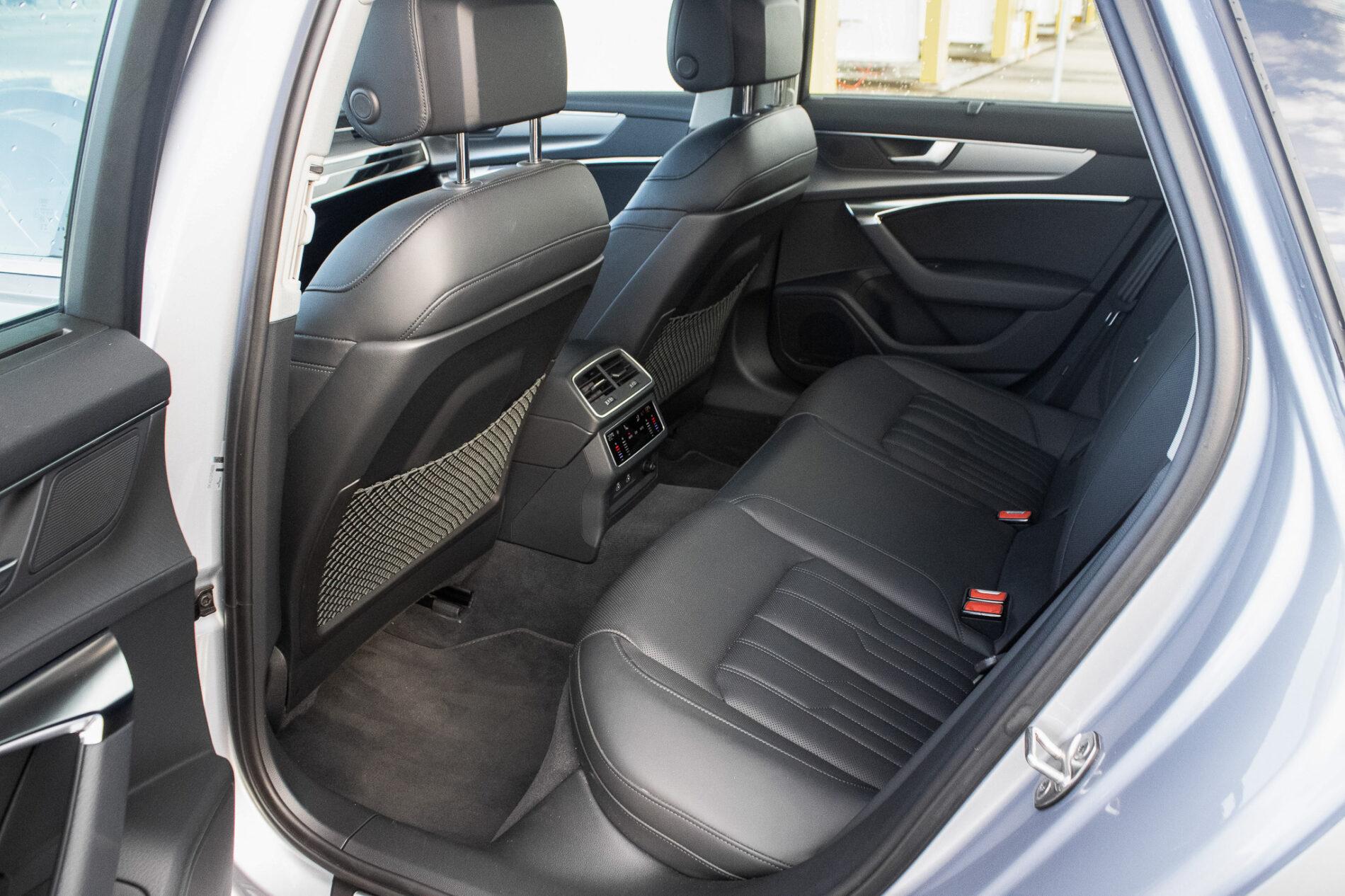 2023 AUDI A6, sivá sedan, 49 750 km