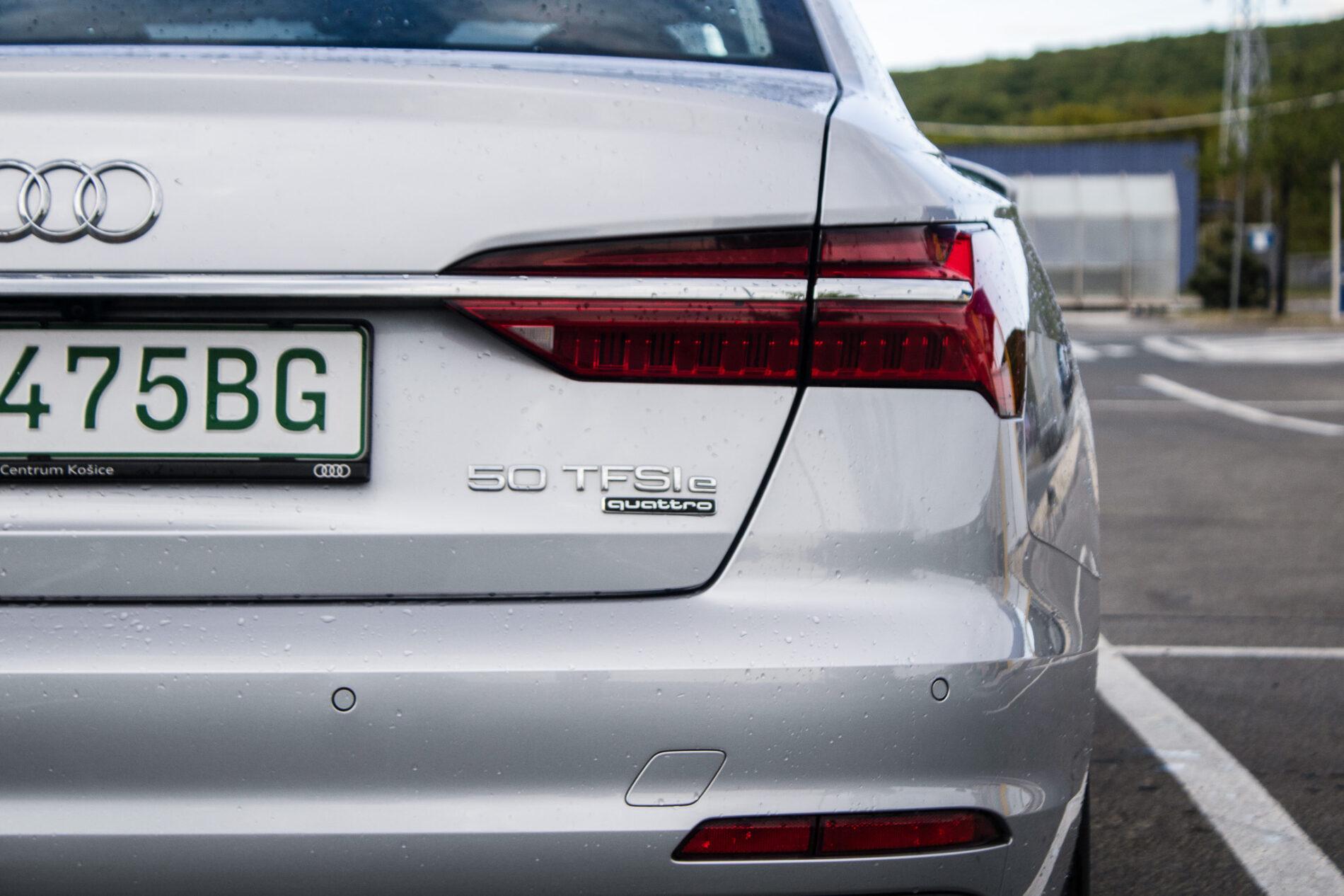2023 AUDI A6, sivá sedan, 49 750 km