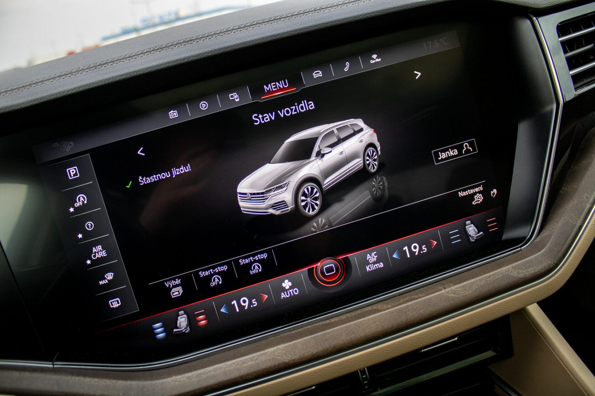 2019 Volkswagen Touareg, biela suv, 136 410 km
