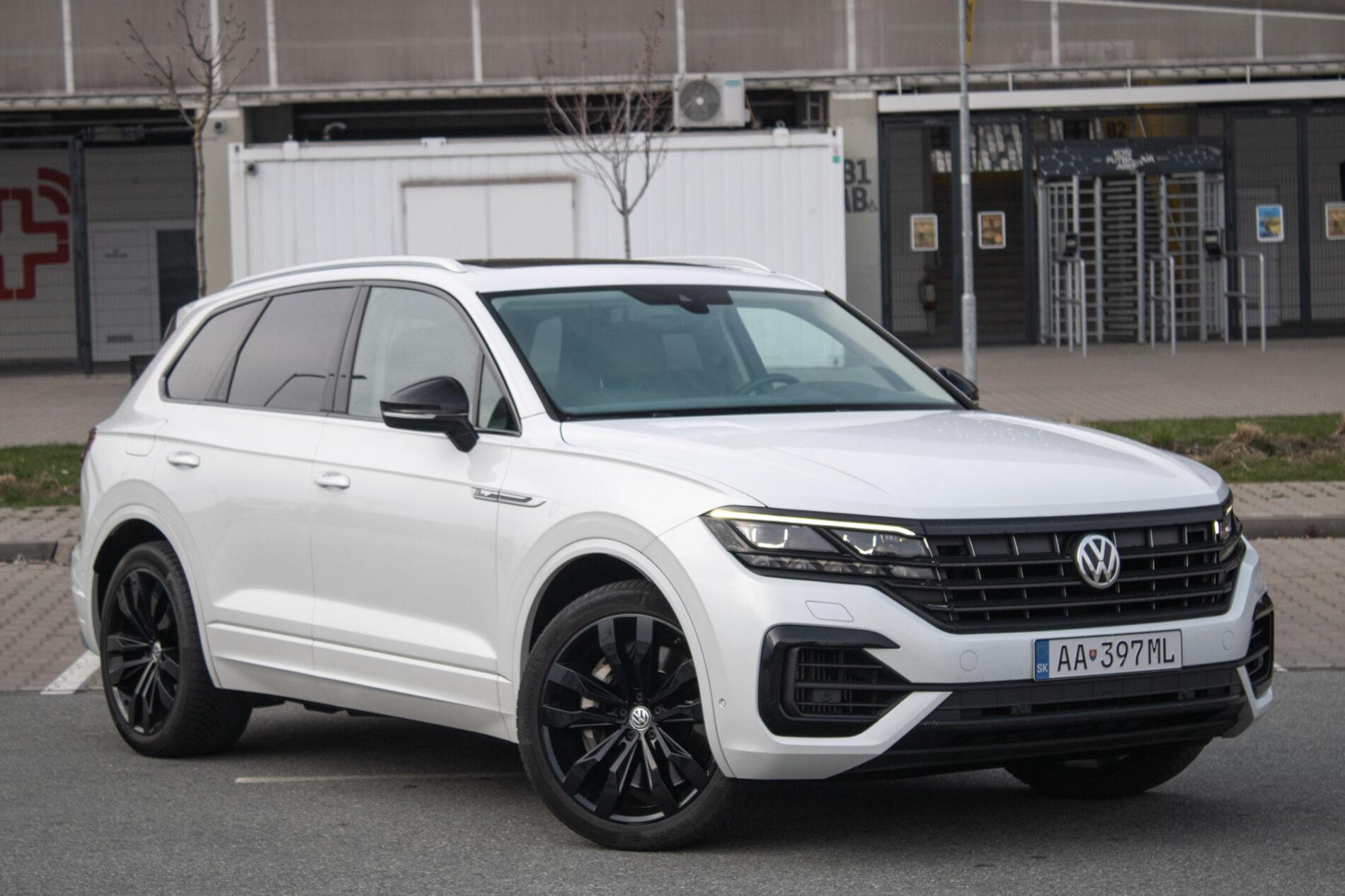 2019 Volkswagen Touareg, biela suv, 136 410 km