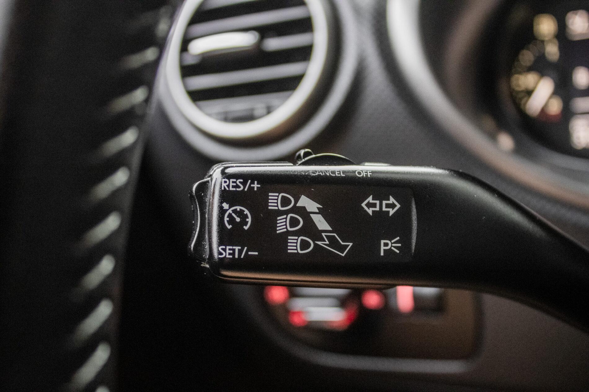 2009 Seat Leon Cupra R, čierna hatchback, 319 291 km