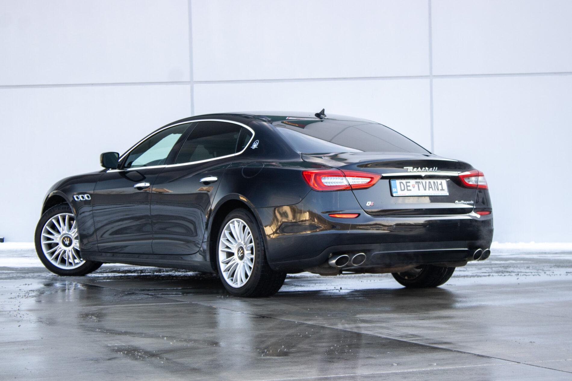 2014 Maserati Quattroporte, čierna sedan, 120 000 km