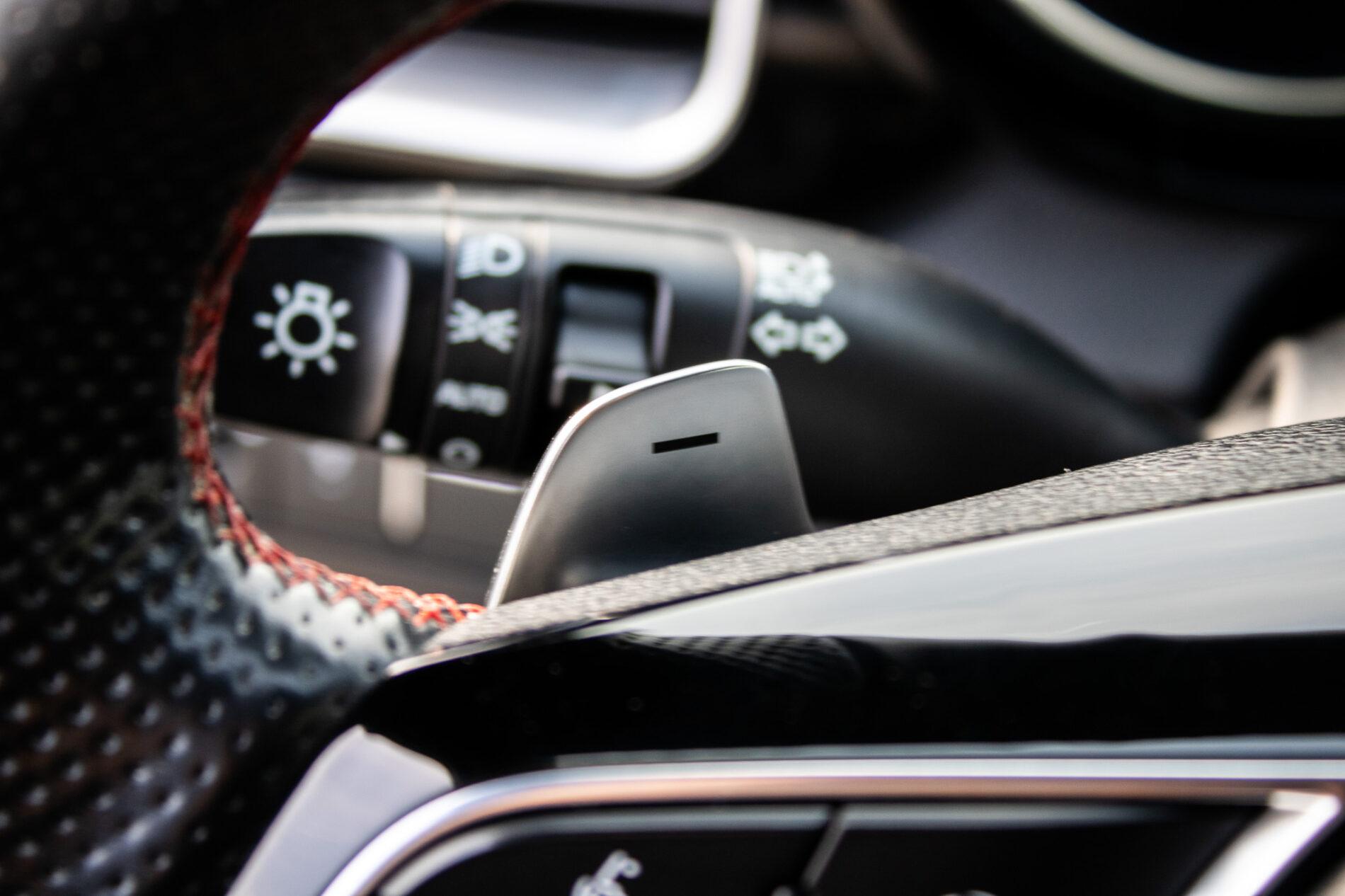 2019 Kia ProCeed GT, biela hatchback, 115 981 km