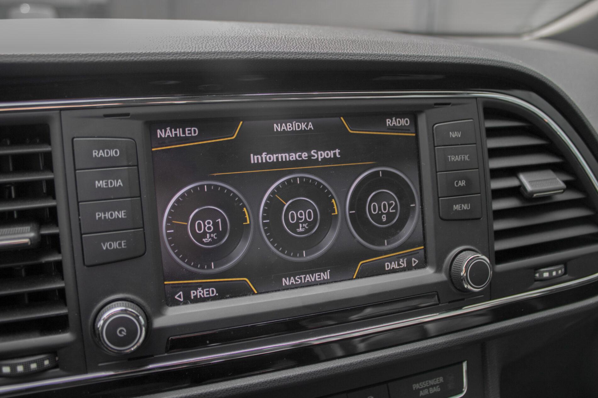 2016 Seat Leon Cupra, modrá kombi, 170 000 km