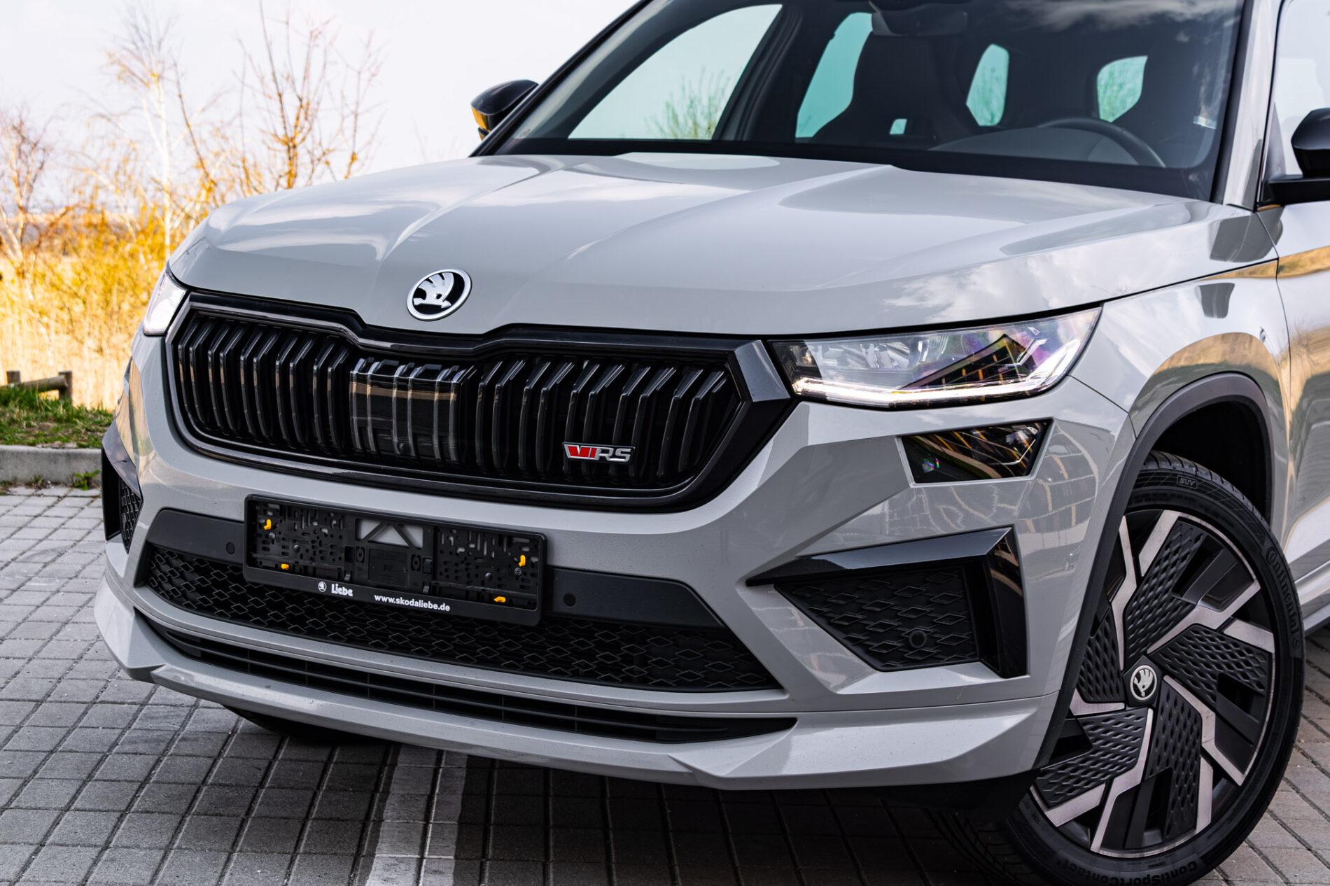 2023 Skoda Kodiaq RS, sivá suv, 35 947 km