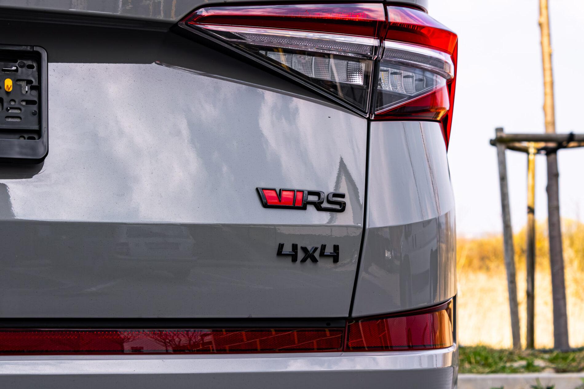 2023 Skoda Kodiaq RS, sivá suv, 35 947 km