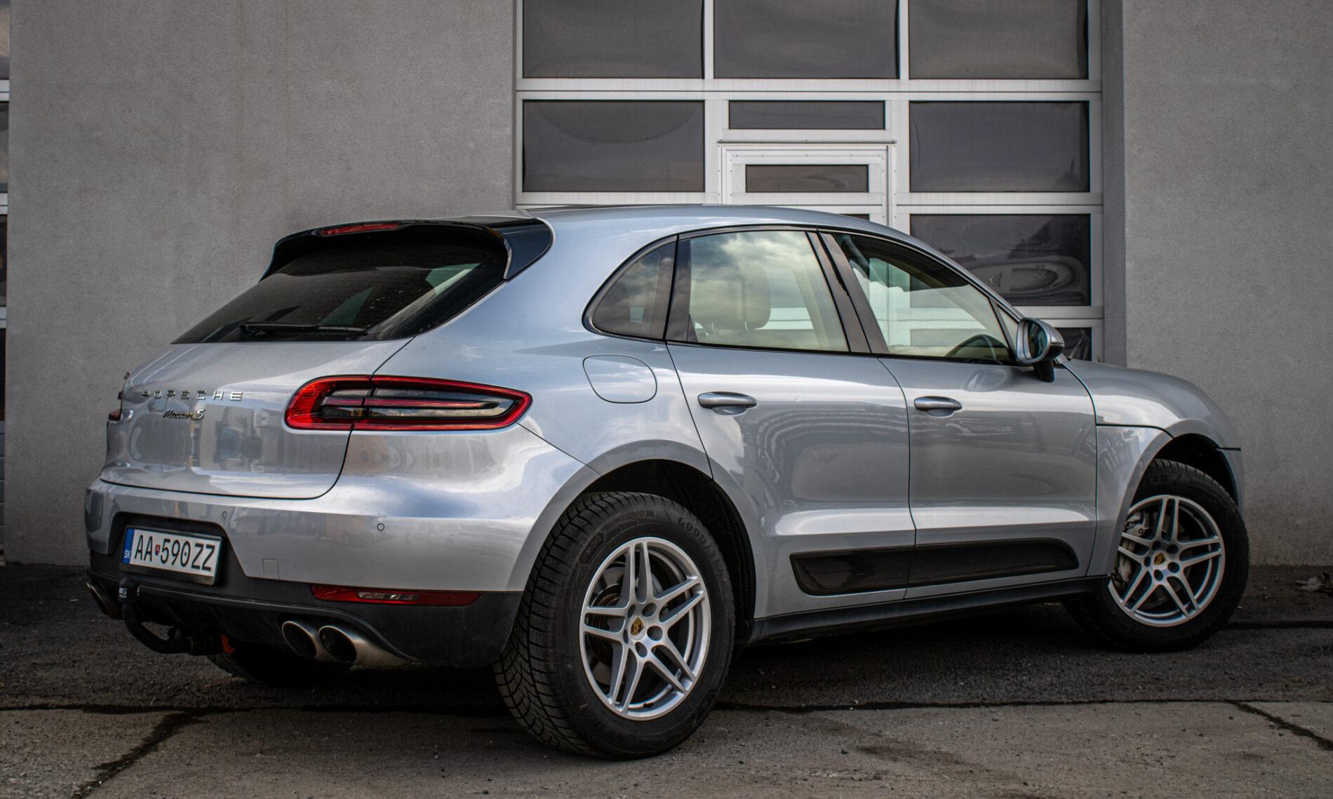 2014 Porsche Macan S, strieborná suv, 125 433 km