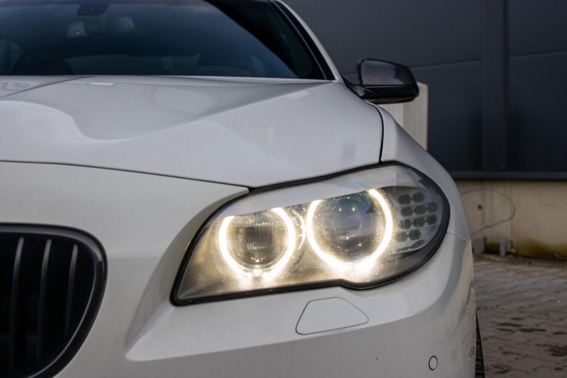2012 BMW 530d, biela sedan, 254 243 km