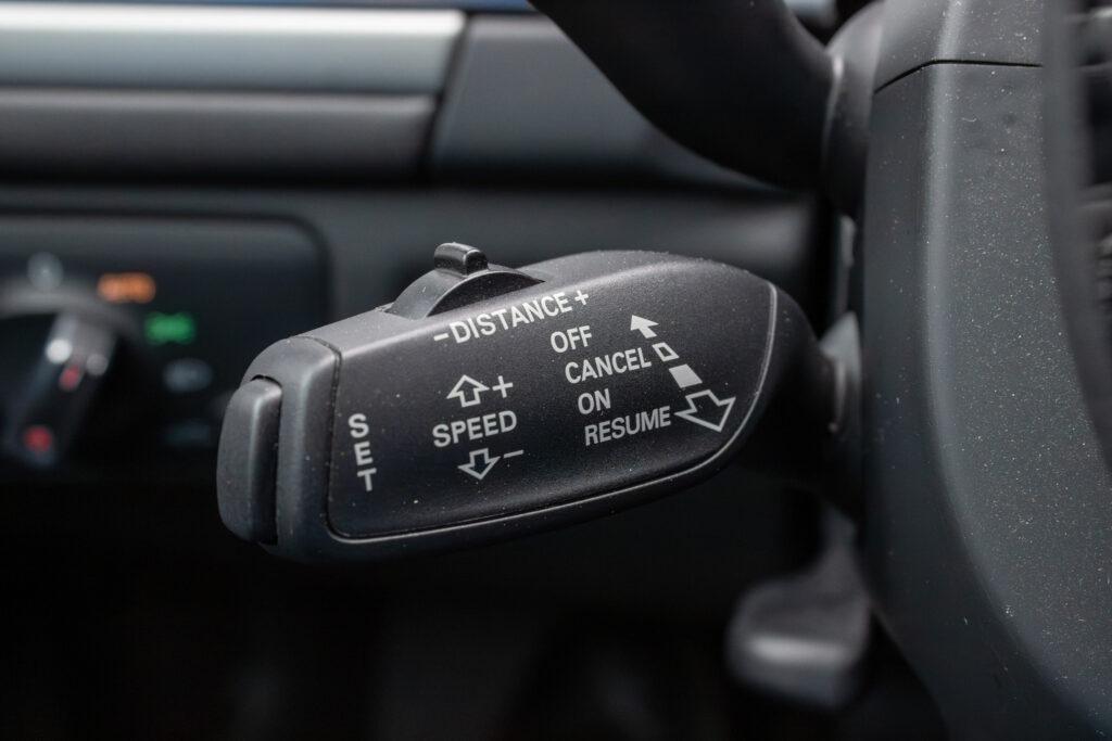 2014 AUDI A6, modrá kombi, 170 028 km