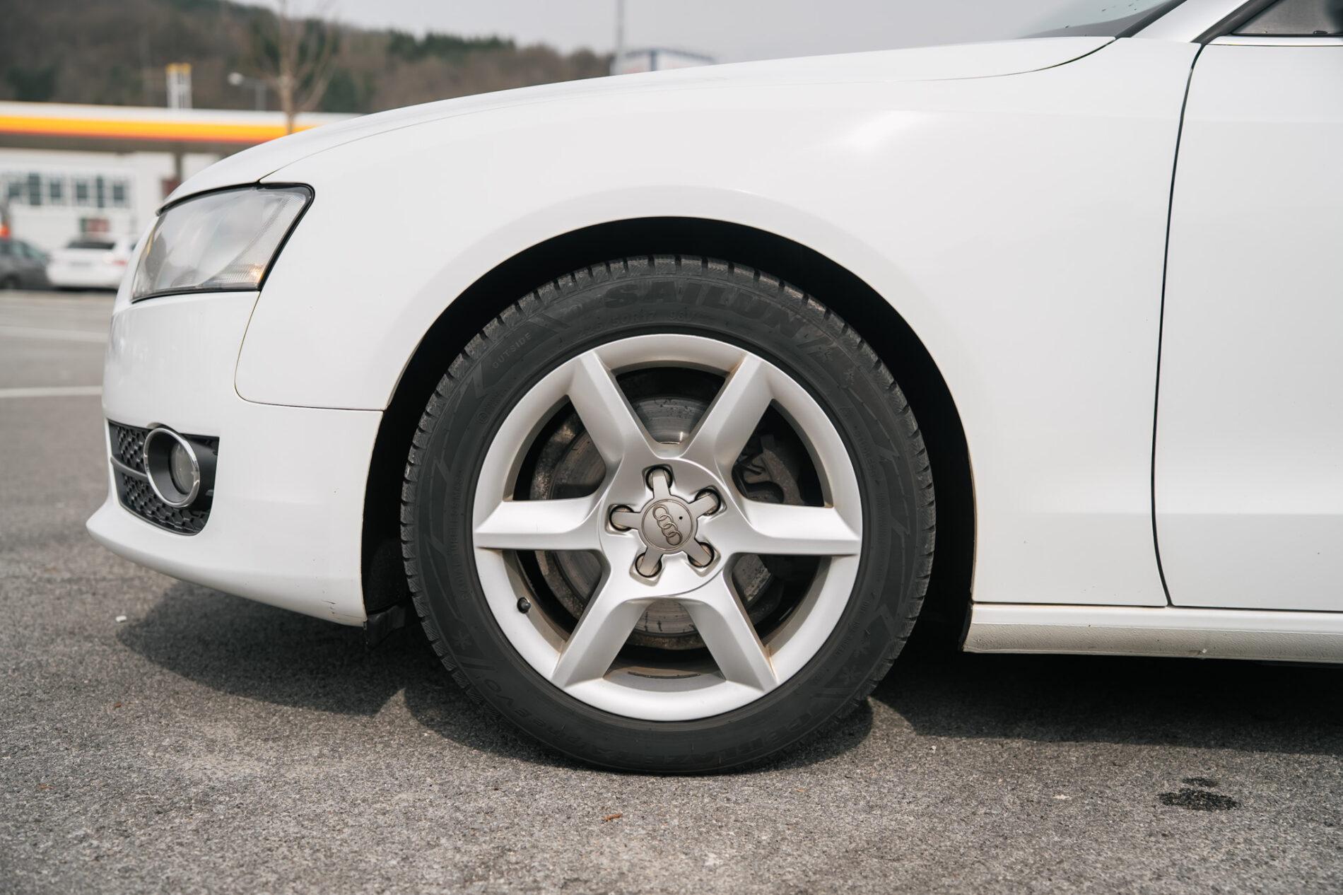 2010 AUDI A5, biela kabriolet, 357 143 km