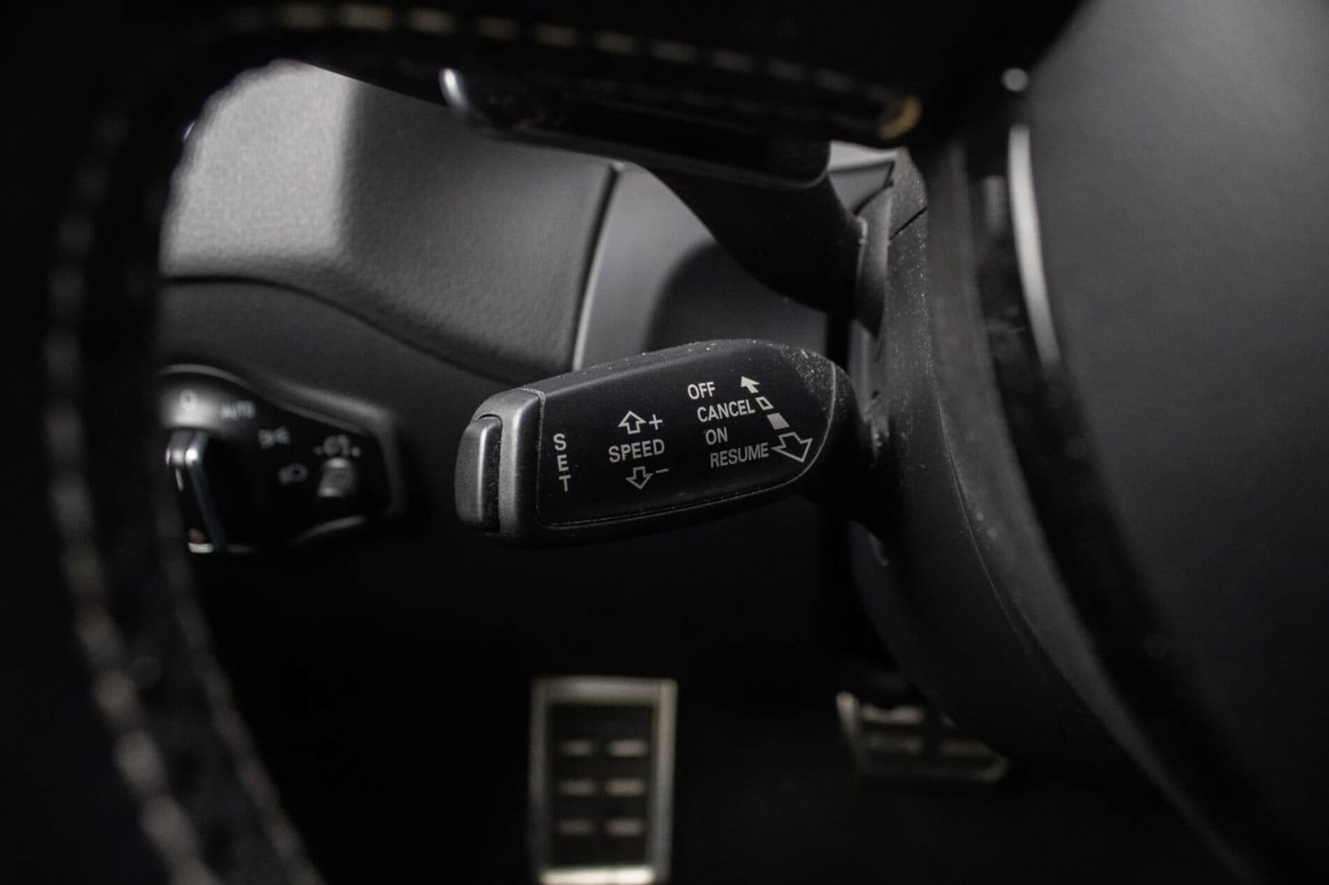 2015 AUDI SQ5, sivá suv, 270 000 km